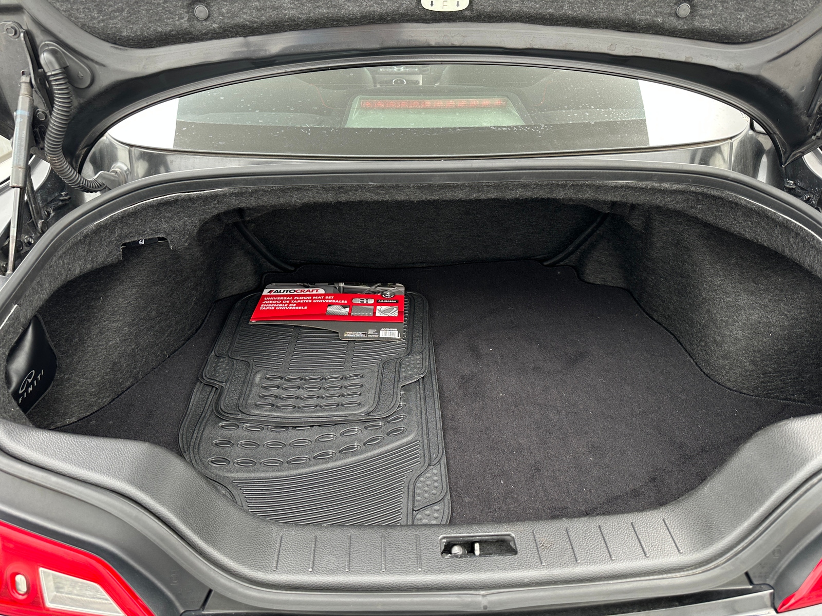 Thumbnail: 2011 INFINITI G37 - 4