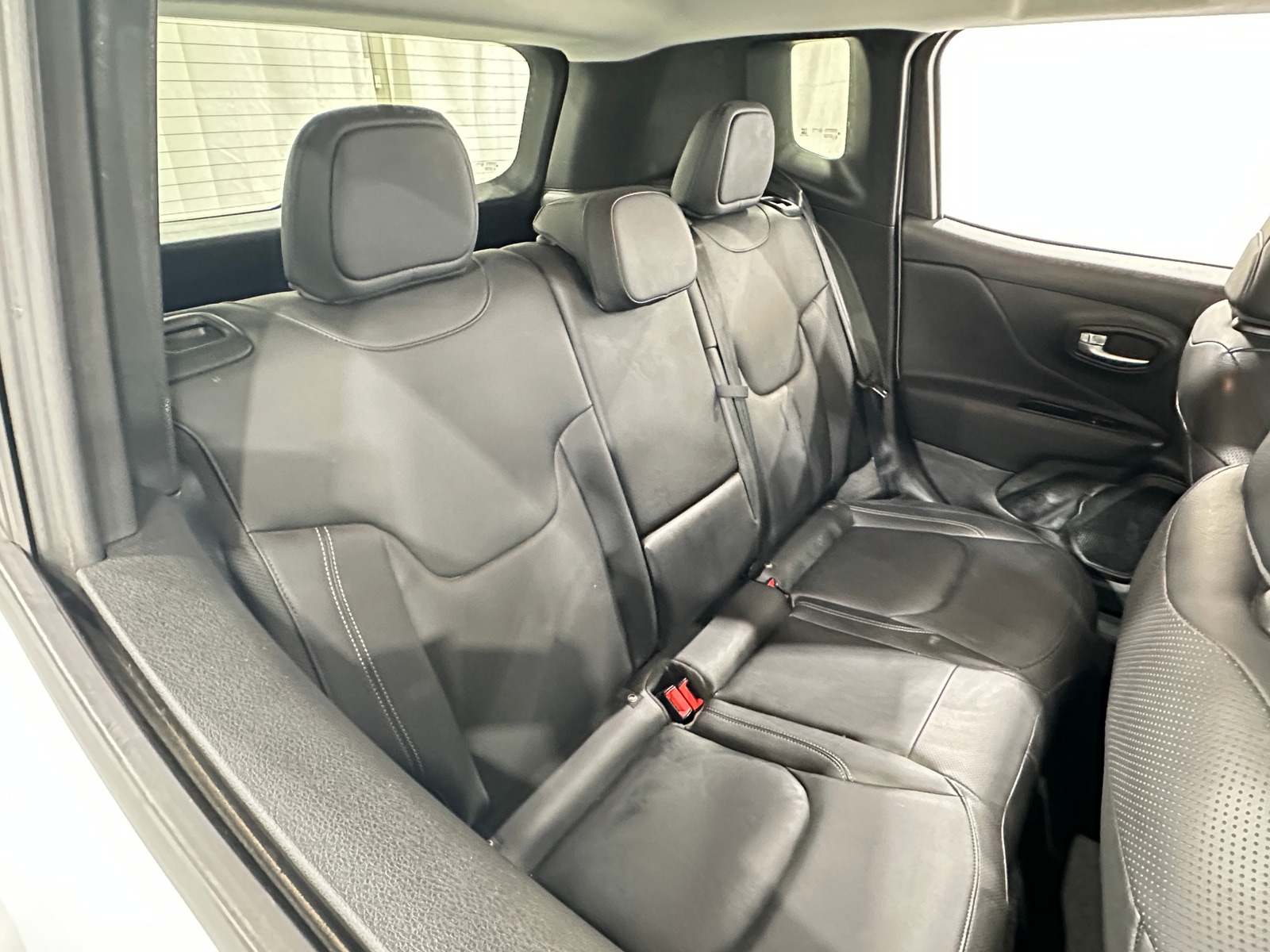 Thumbnail: 2020 Jeep Renegade - 5