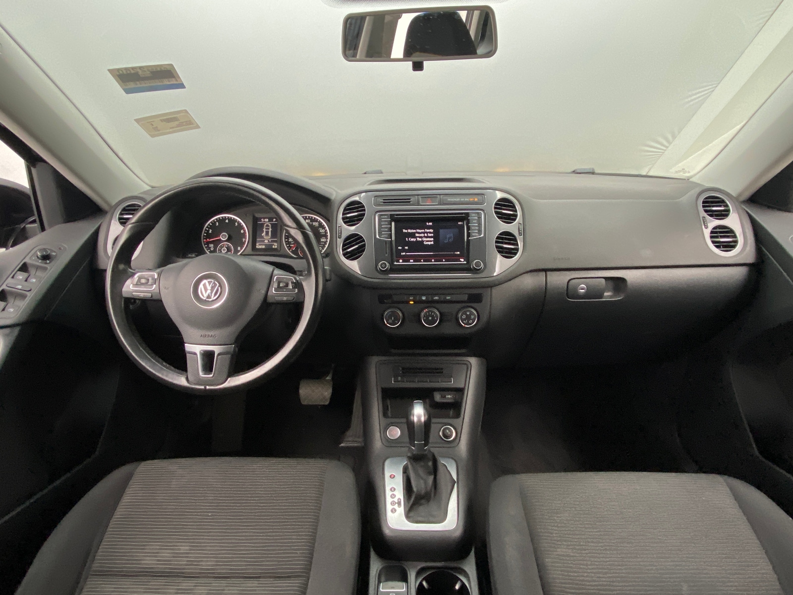 Thumbnail: 2017 Volkswagen Tiguan - 3