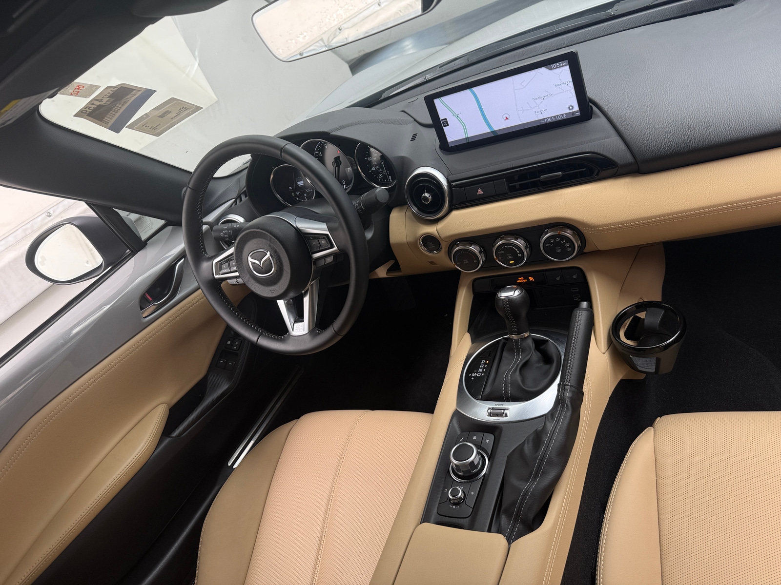 Thumbnail: 2024 Mazda MX-5 Miata - 2