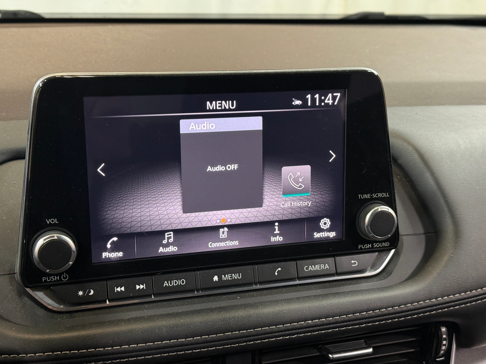 Thumbnail: 2021 Nissan Rogue - 4