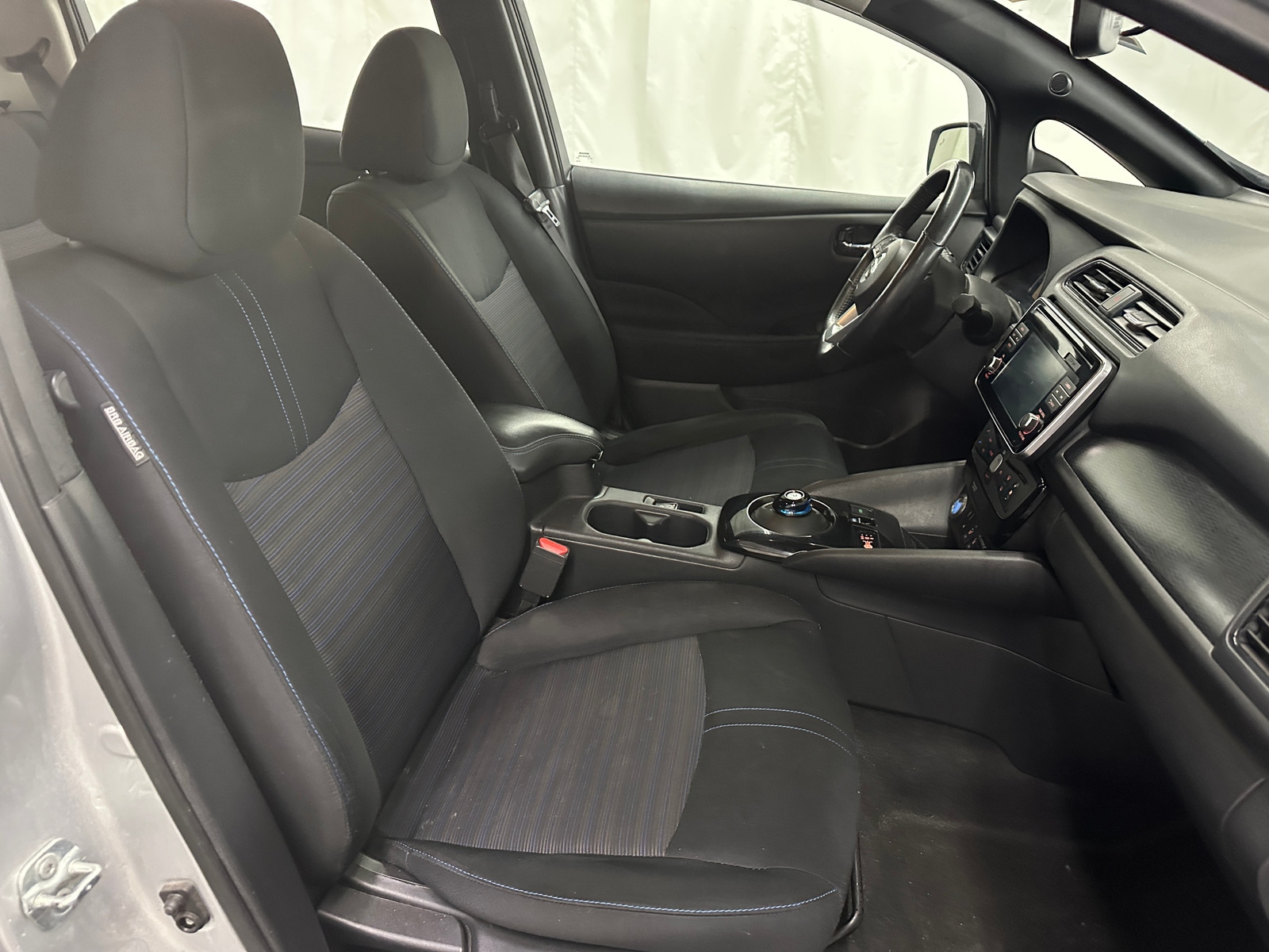 Thumbnail: 2019 Nissan Leaf - 2