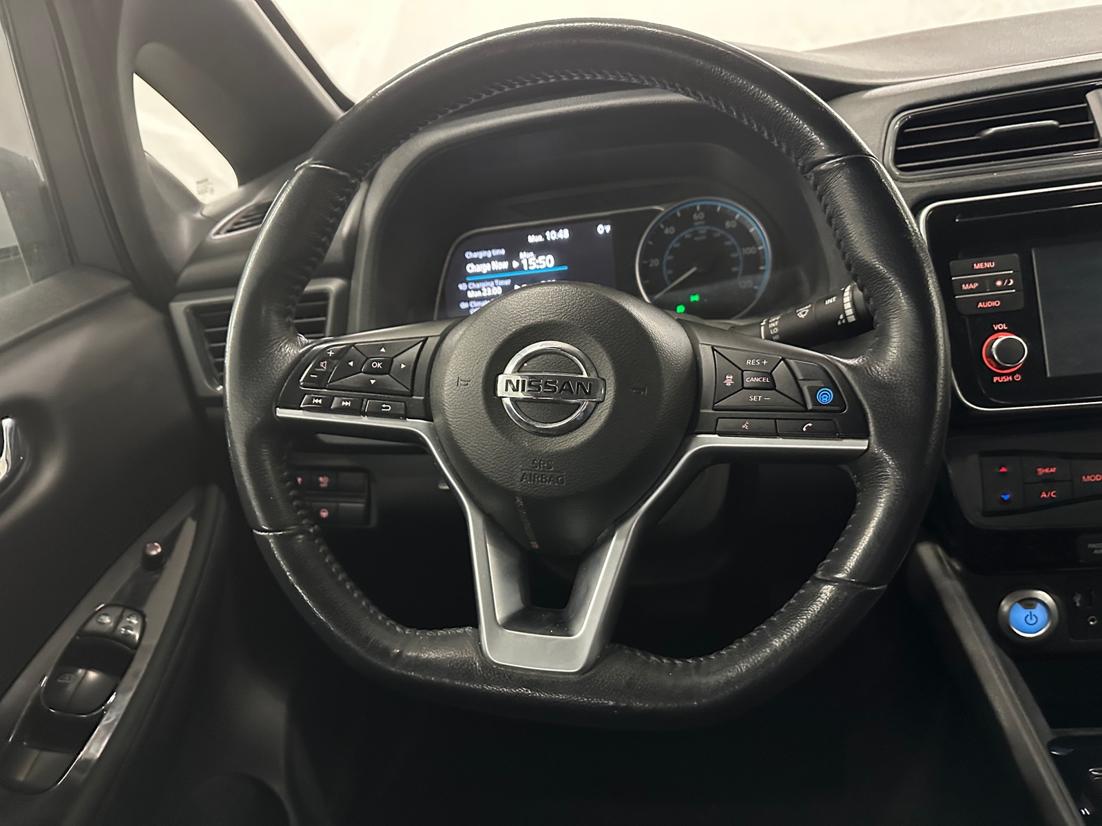 Thumbnail: 2019 Nissan Leaf - 5