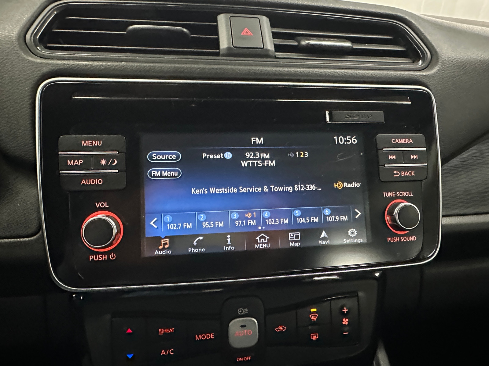 Thumbnail: 2019 Nissan Leaf - 4