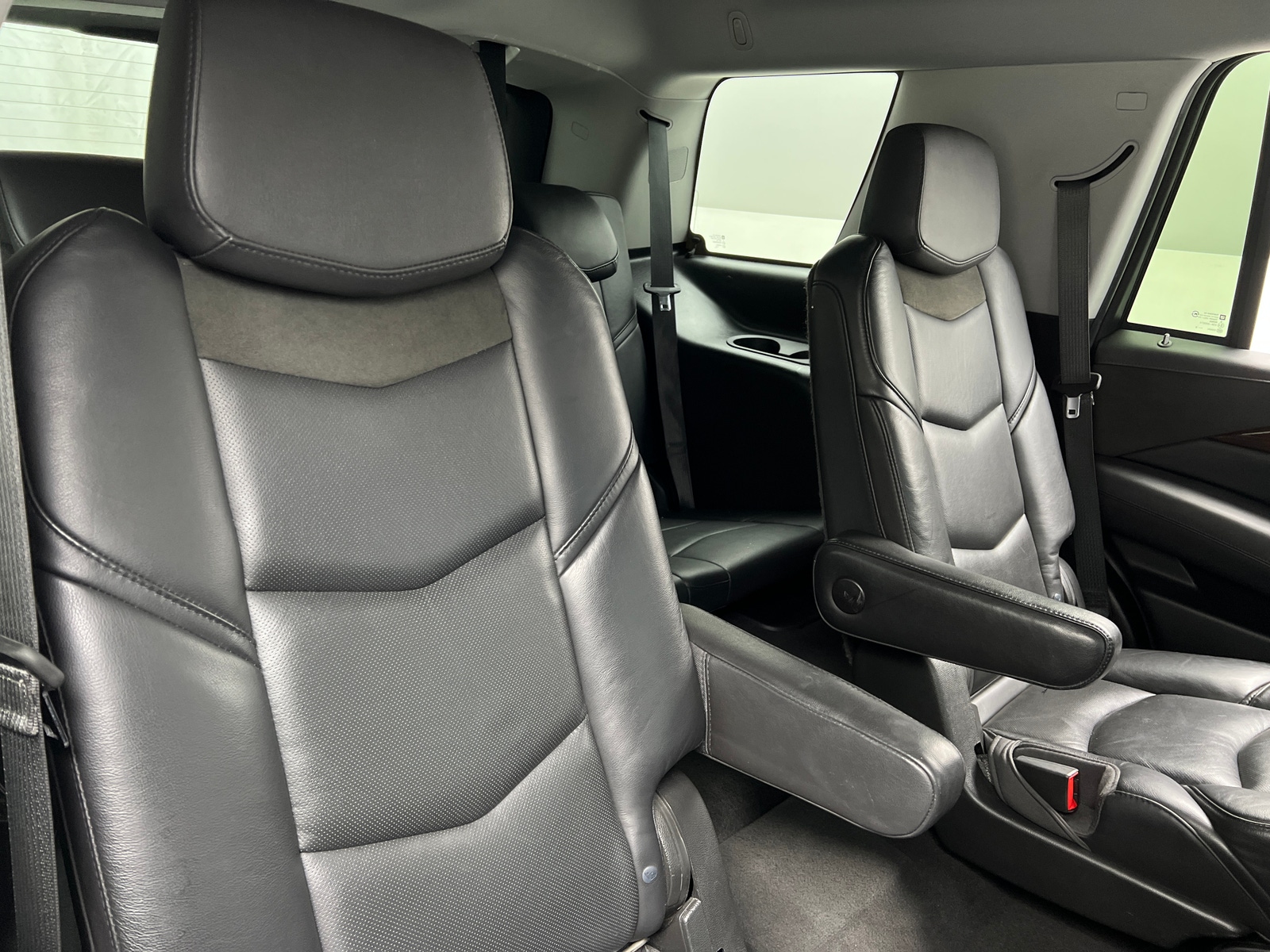 Thumbnail: 2018 Cadillac Escalade - 5