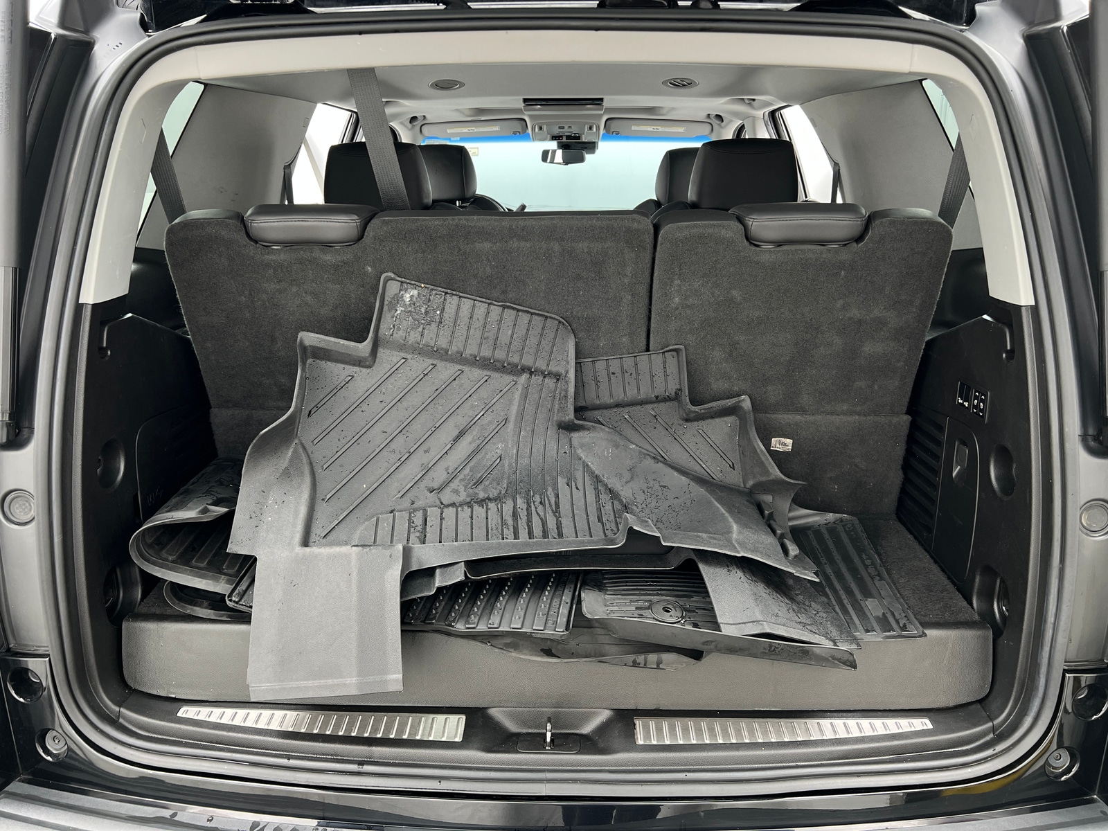 Thumbnail: 2018 Cadillac Escalade - 6