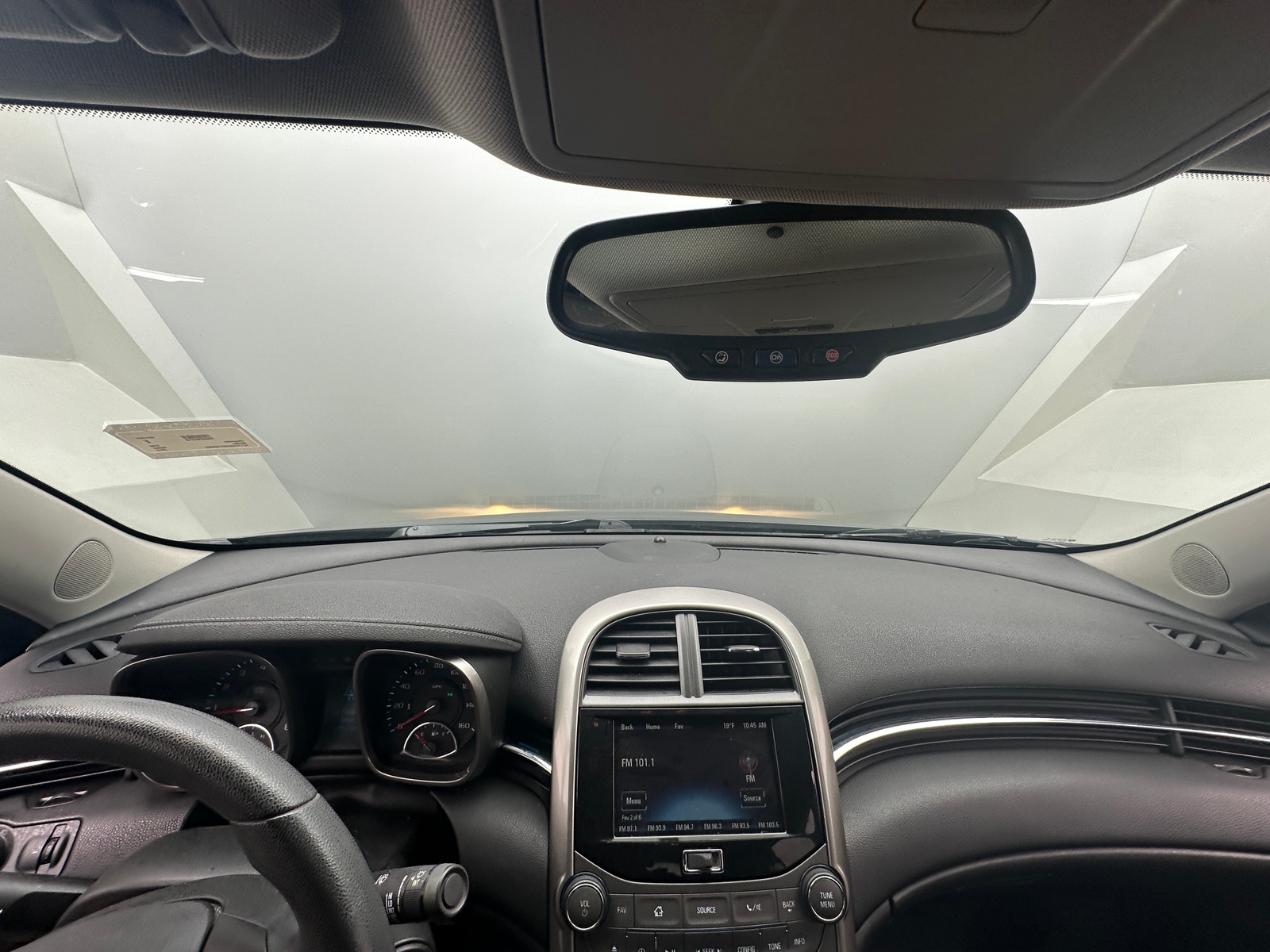 Thumbnail: 2013 Chevrolet Malibu - 3