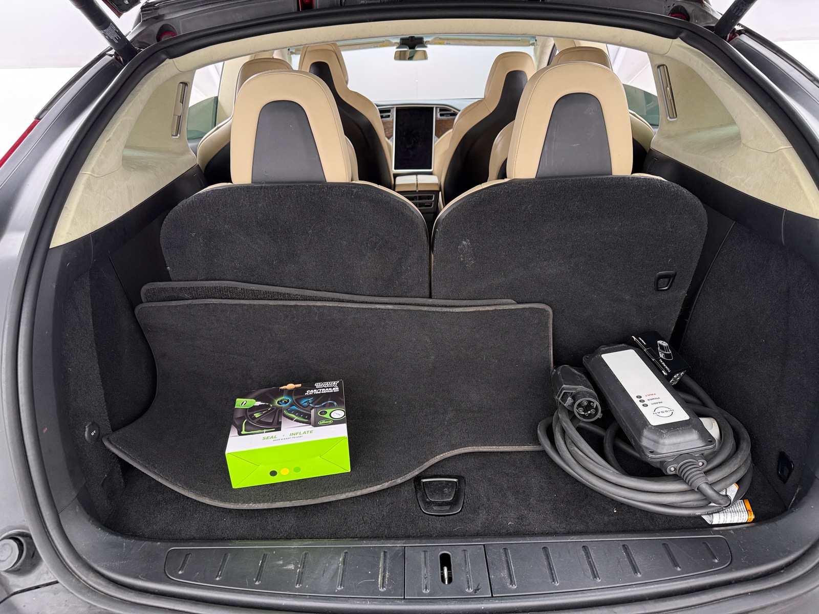 Thumbnail: 2017 Tesla Model X - 6