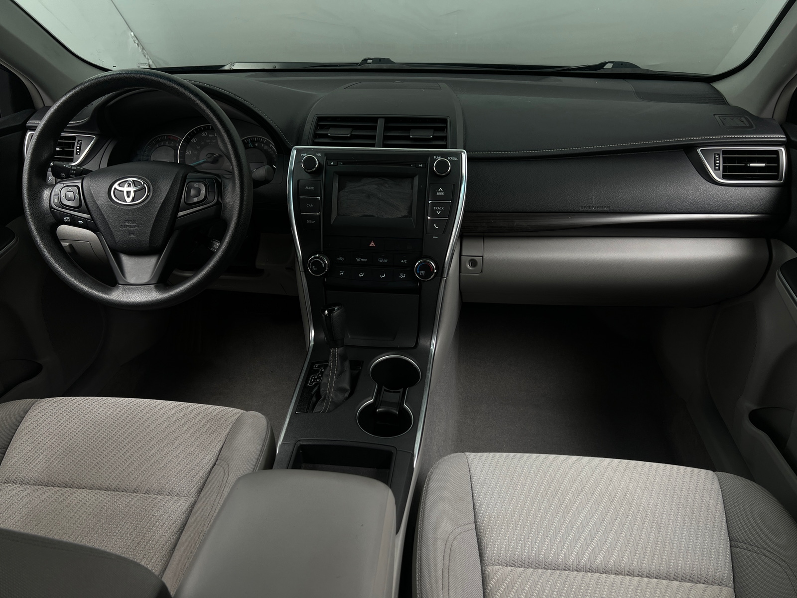 Thumbnail: 2015 Toyota Camry - 3