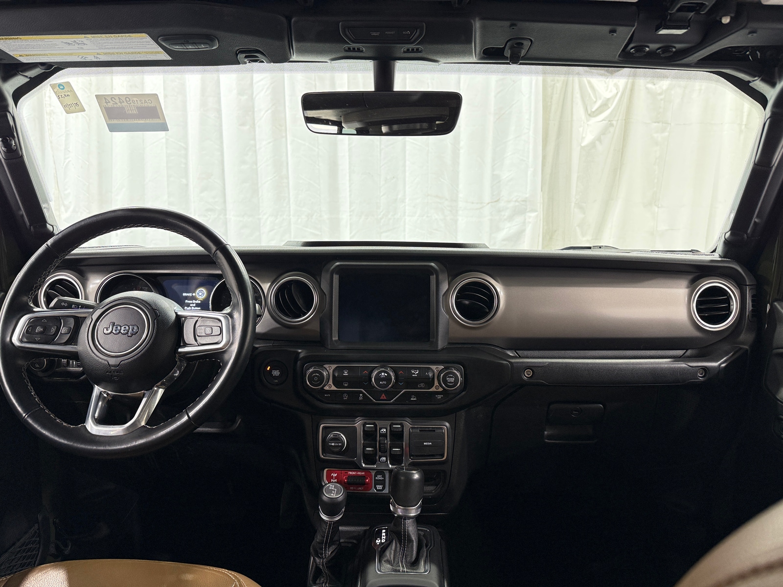 Thumbnail: 2021 Jeep Gladiator - 2