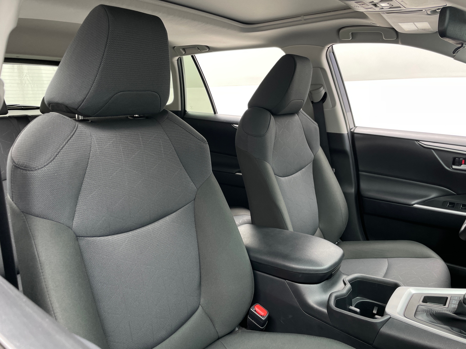 Thumbnail: 2025 Toyota RAV4 - 2