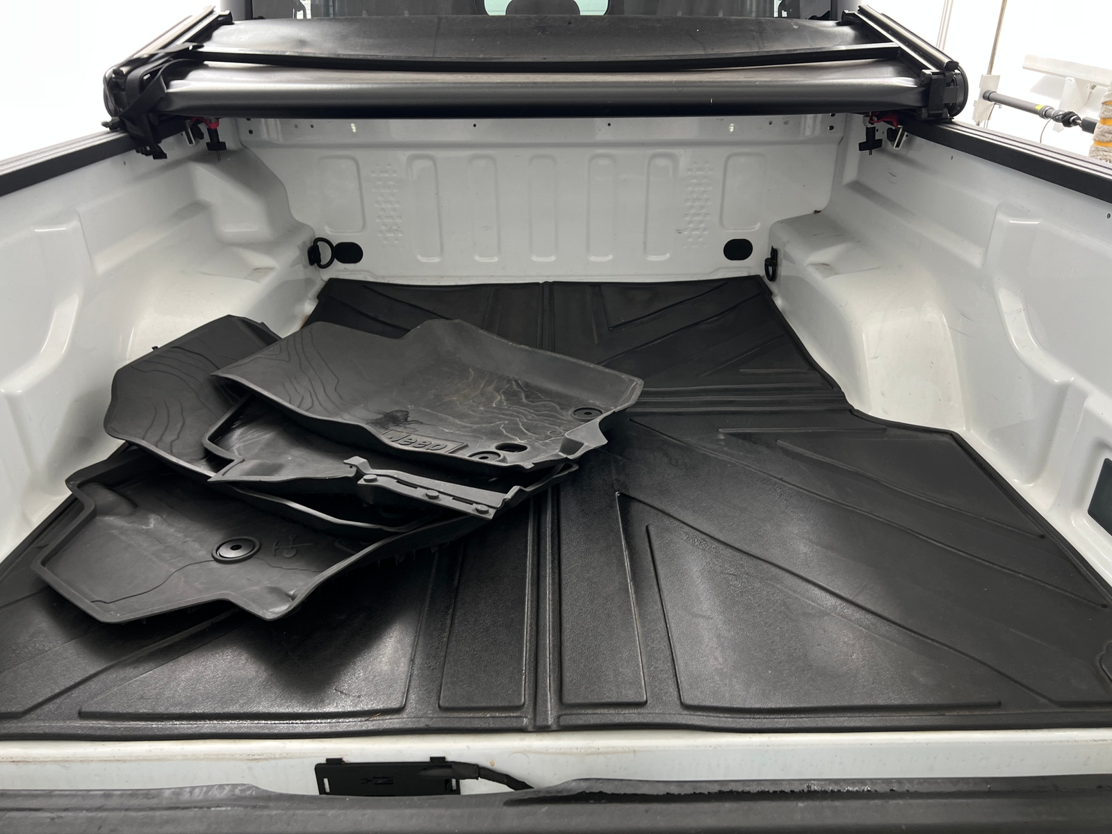 Thumbnail: 2022 Jeep Gladiator - 7