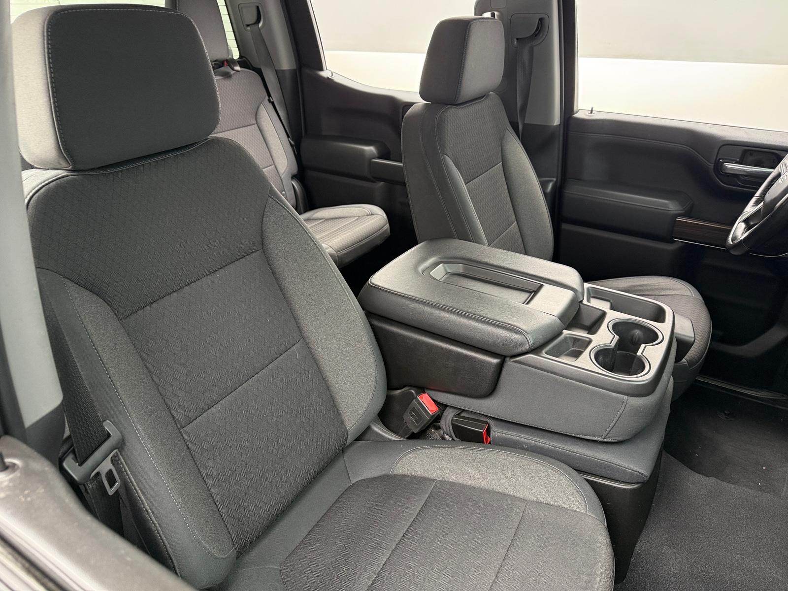 Thumbnail: 2019 Chevrolet Silverado 1500 - 2