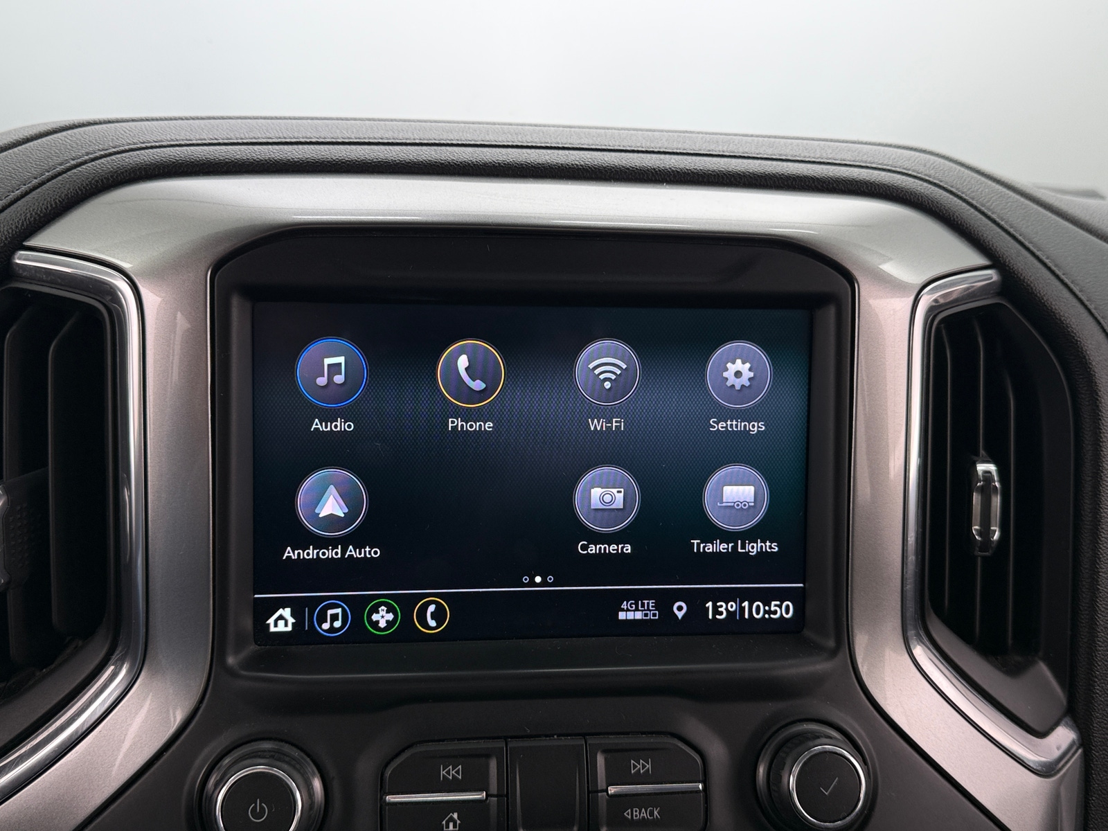 Thumbnail: 2019 Chevrolet Silverado 1500 - 4