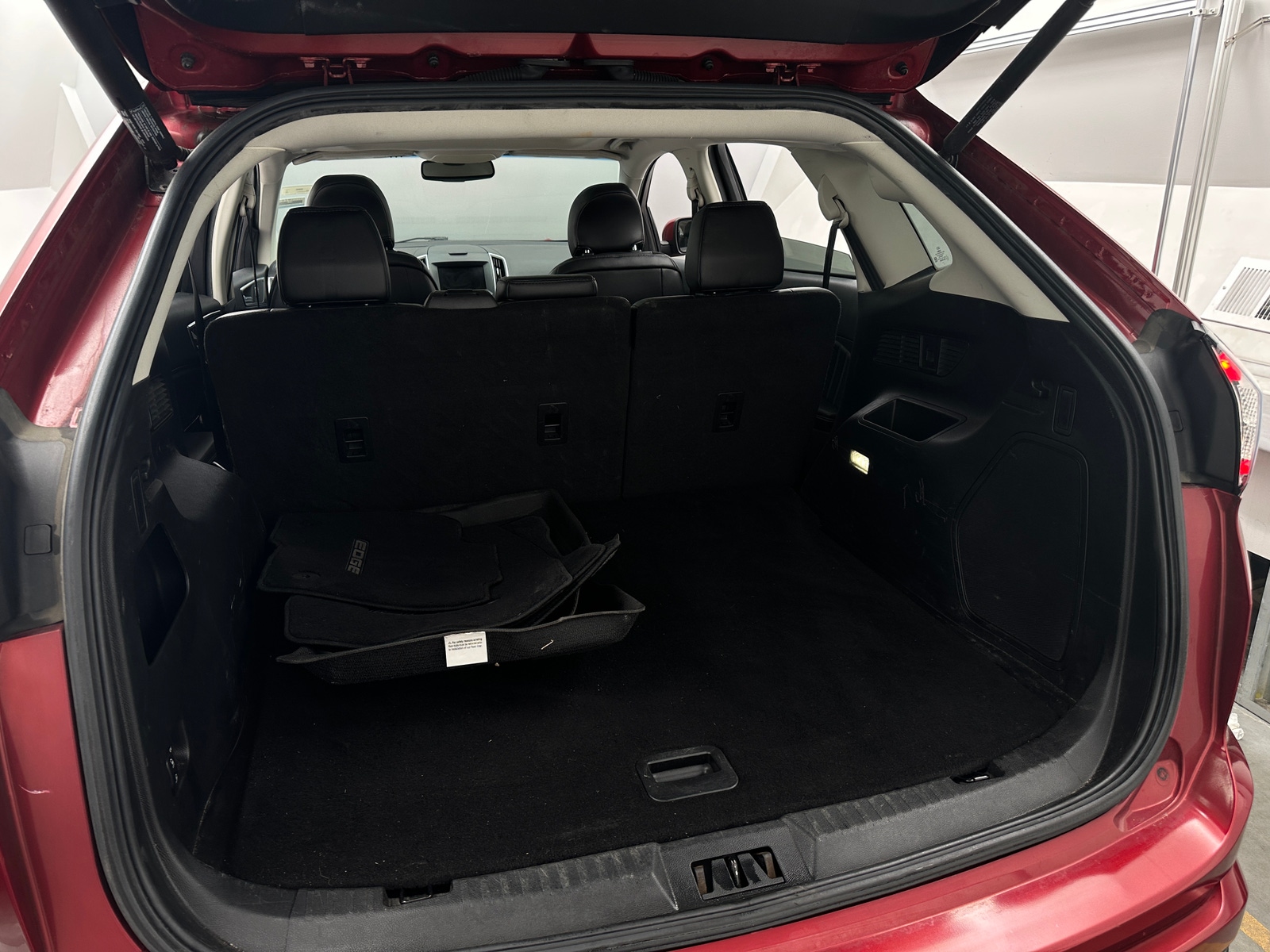 Thumbnail: 2015 Ford Edge - 6