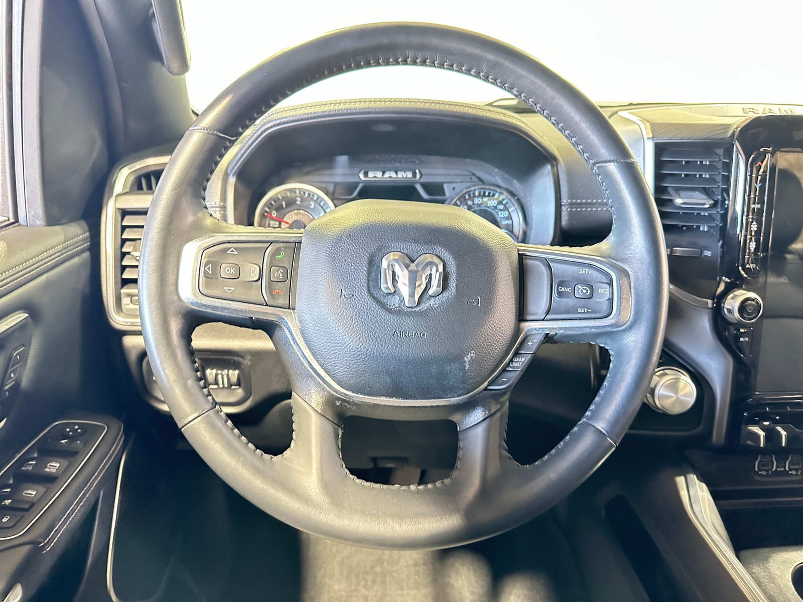 Thumbnail: 2023 RAM 1500 - 4