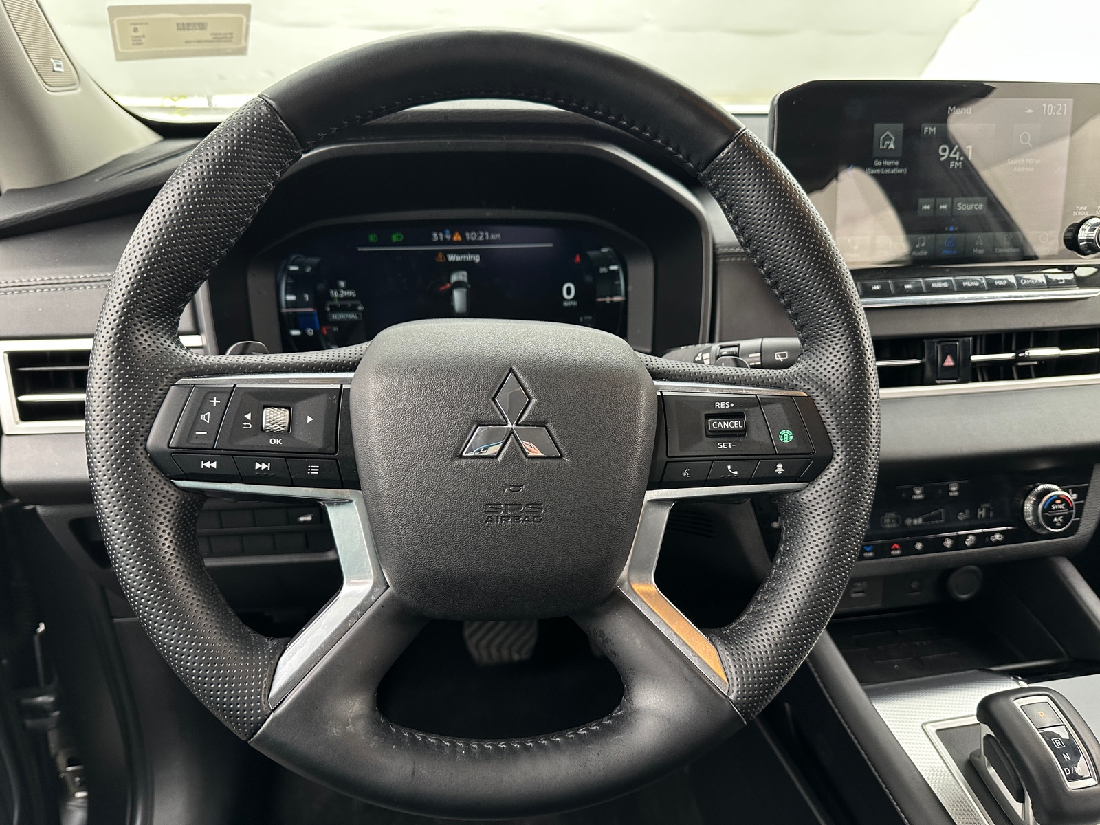 Thumbnail: 2024 Mitsubishi Outlander - 4