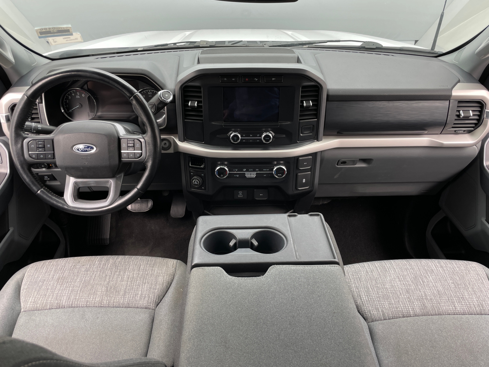 Thumbnail: 2021 Ford Econoline - 3