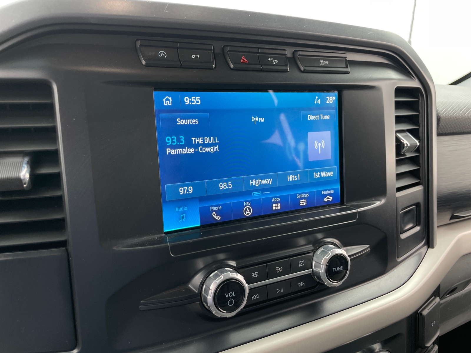 Thumbnail: 2021 Ford Econoline - 4