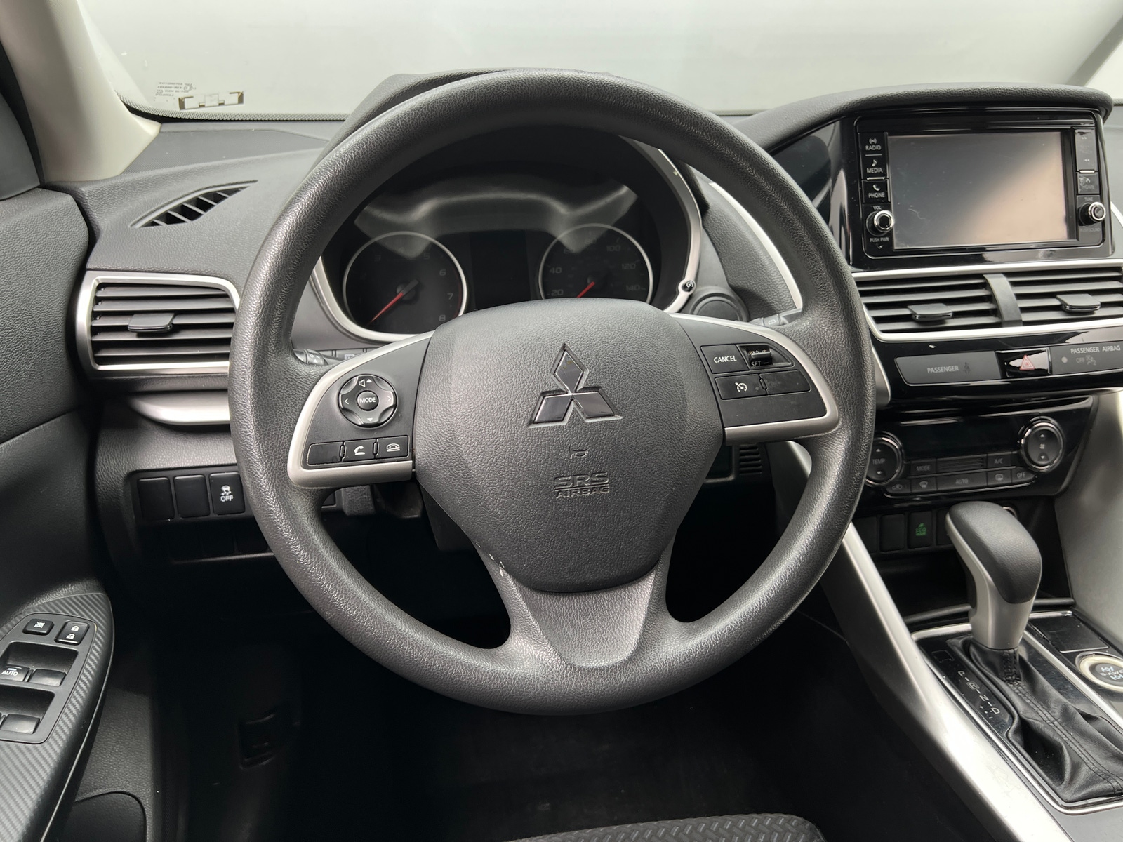 Thumbnail: 2020 Mitsubishi Eclipse Cross - 5