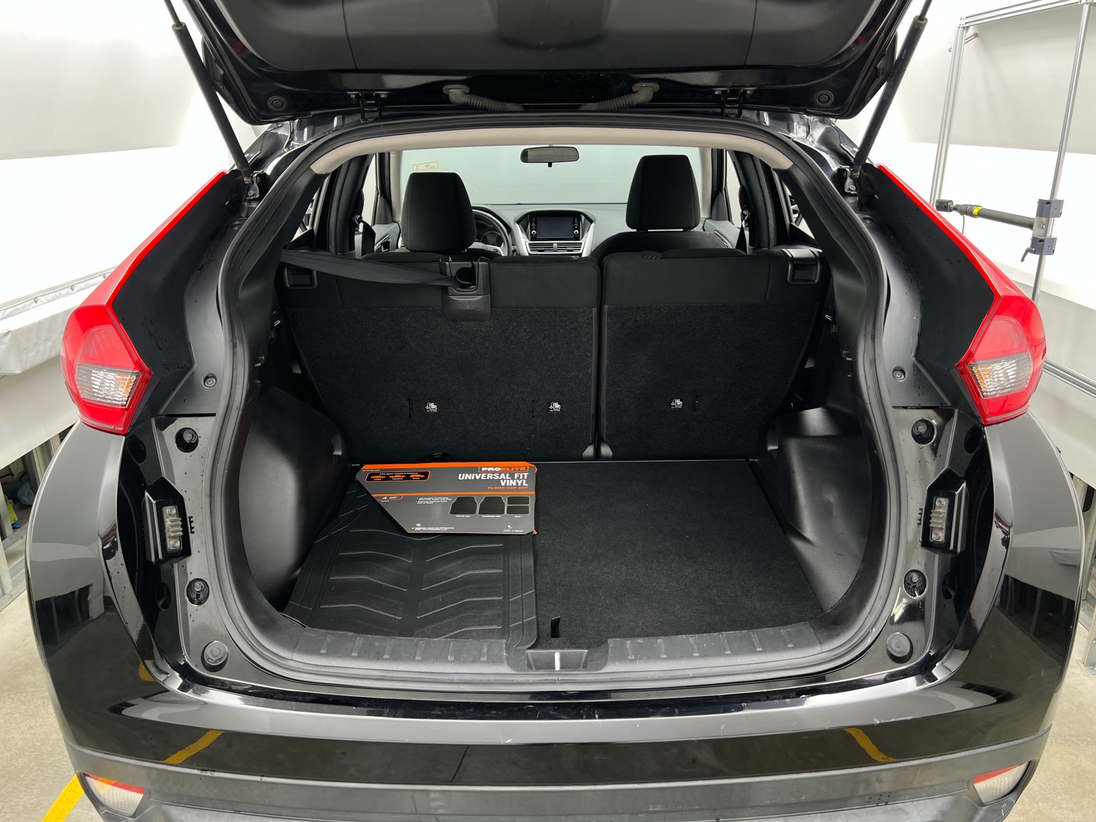 Thumbnail: 2020 Mitsubishi Eclipse Cross - 7