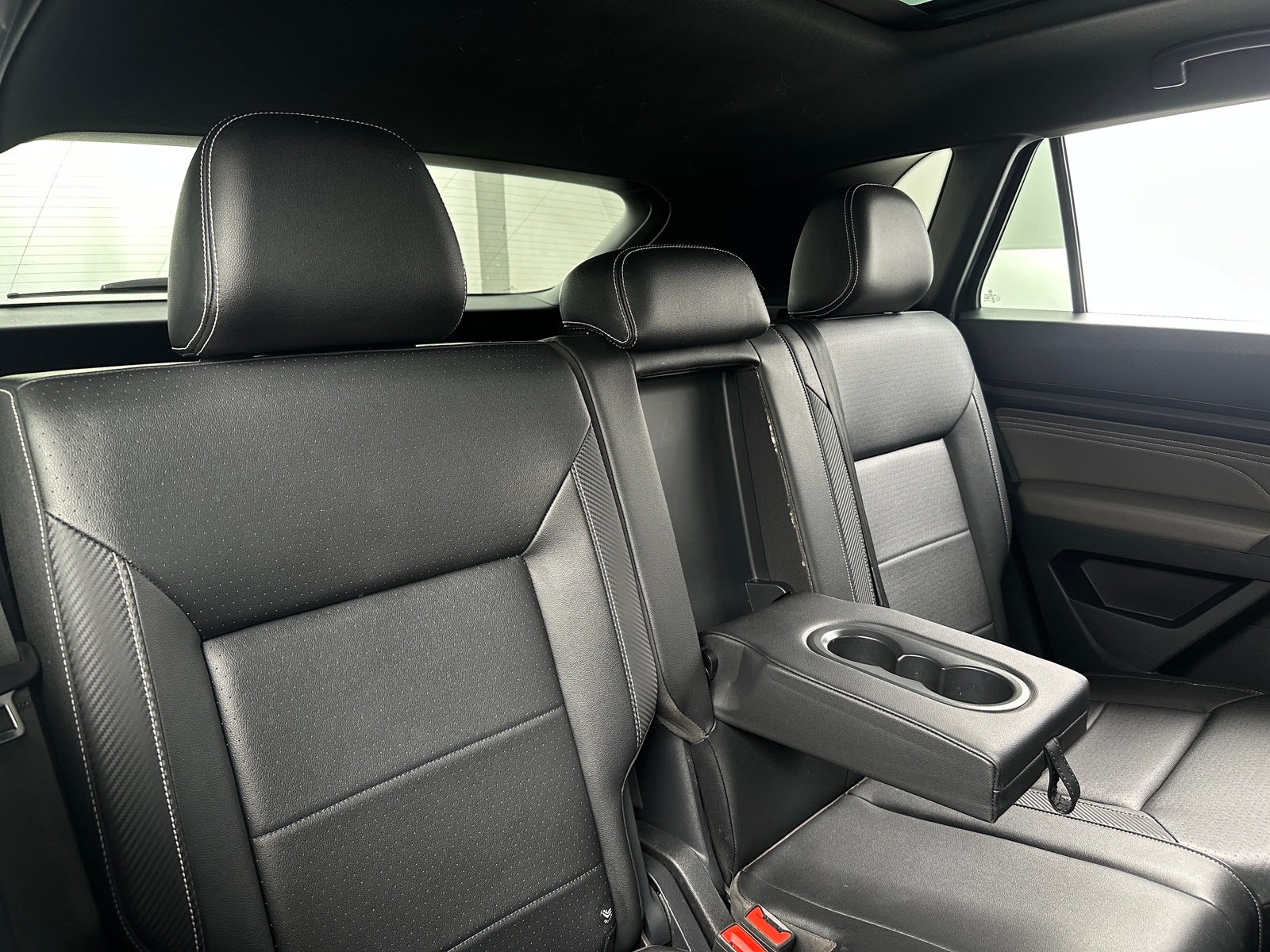 Thumbnail: 2022 Volkswagen Atlas - 5