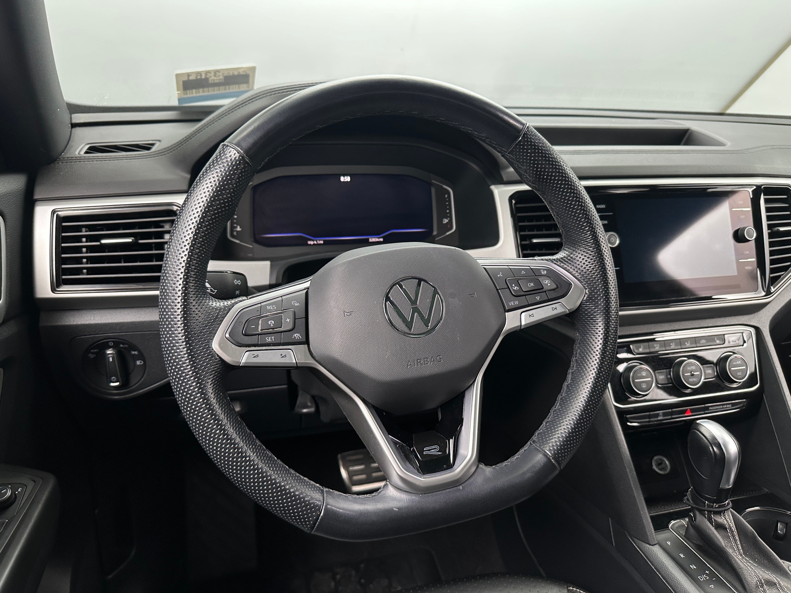 Thumbnail: 2022 Volkswagen Atlas - 4