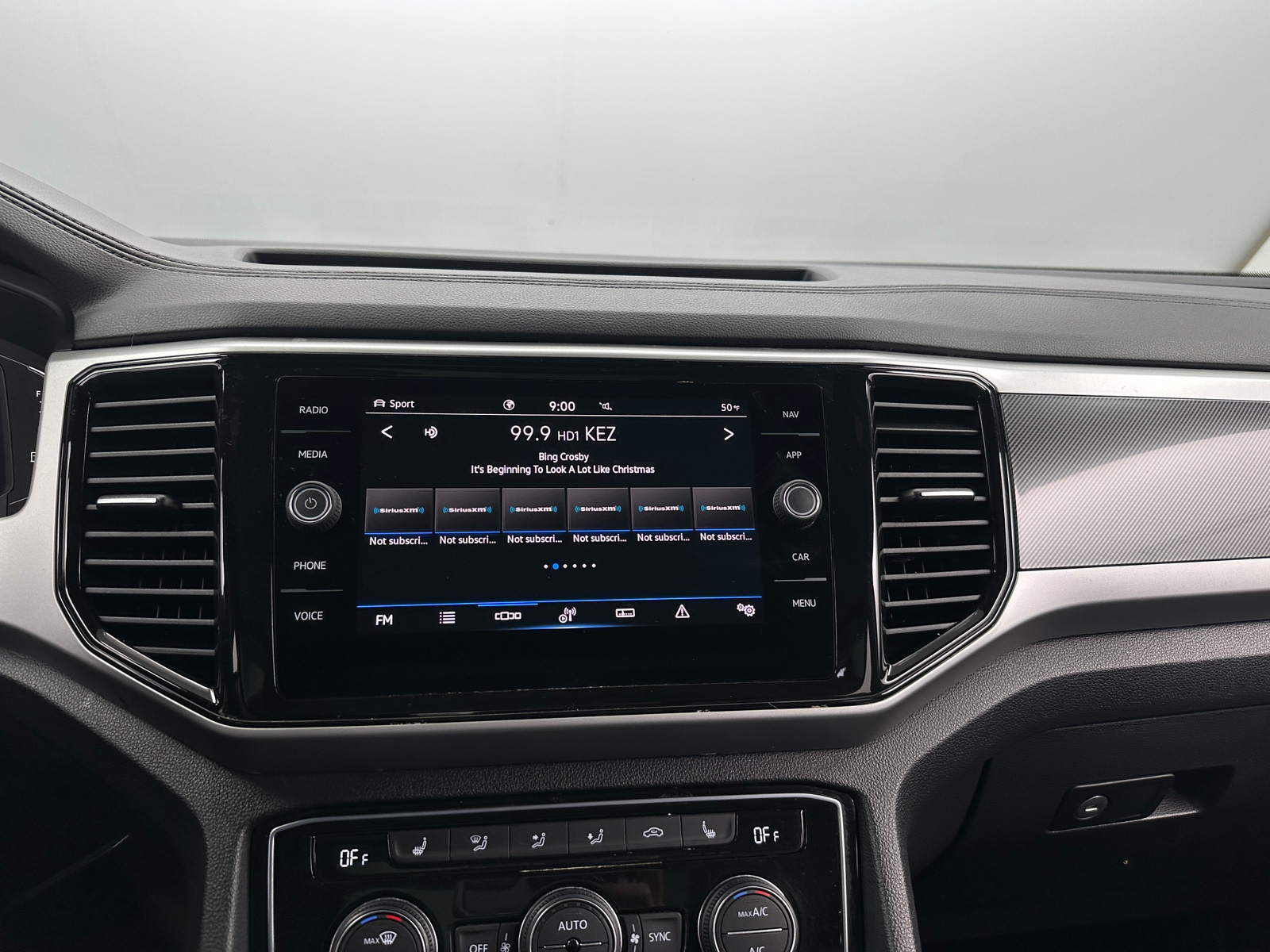 Thumbnail: 2022 Volkswagen Atlas - 3