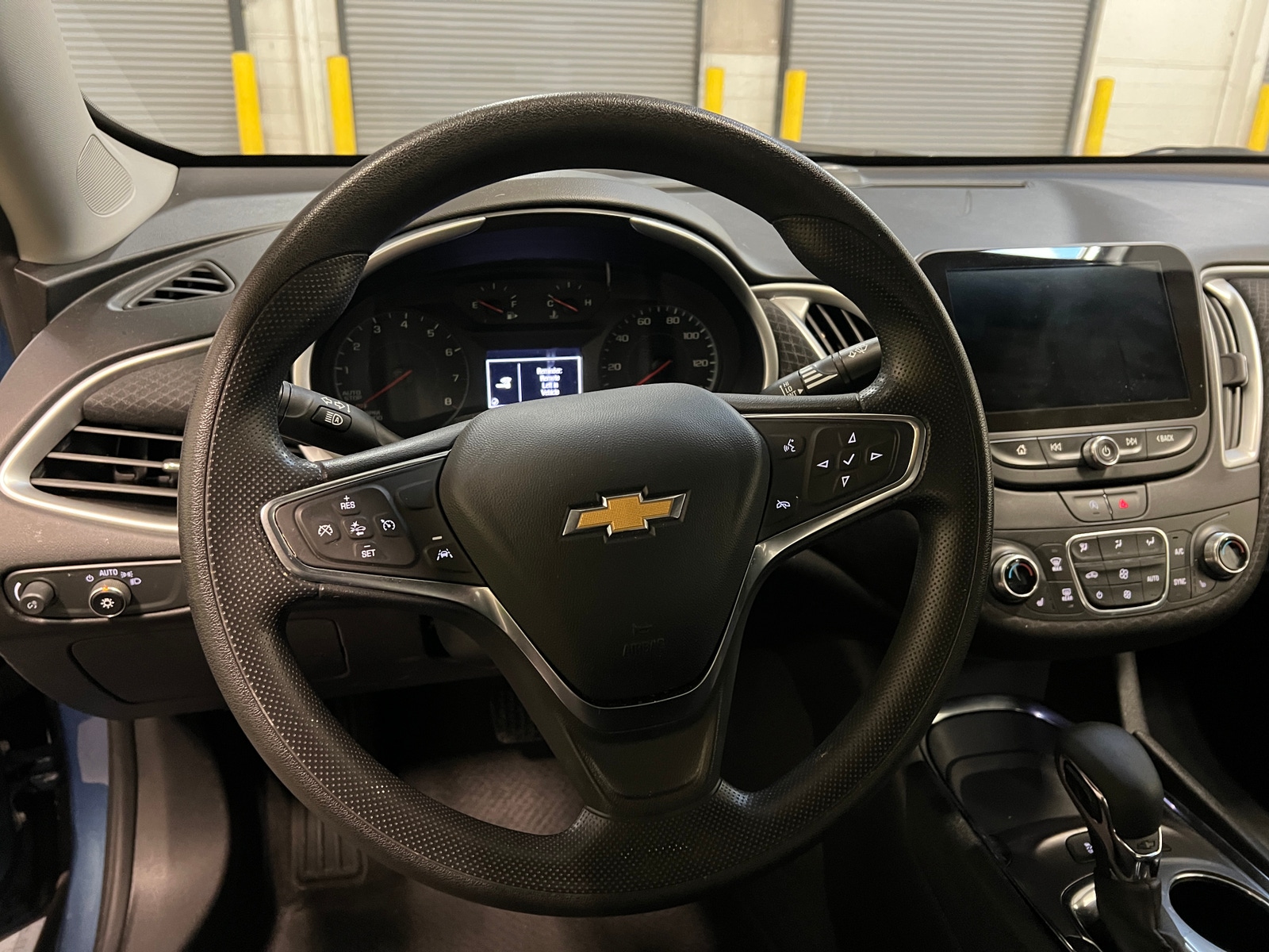 Thumbnail: 2024 Chevrolet Malibu - 5