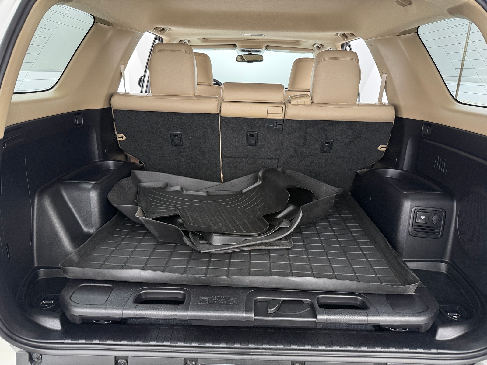 Thumbnail: 2018 Toyota 4Runner - 7