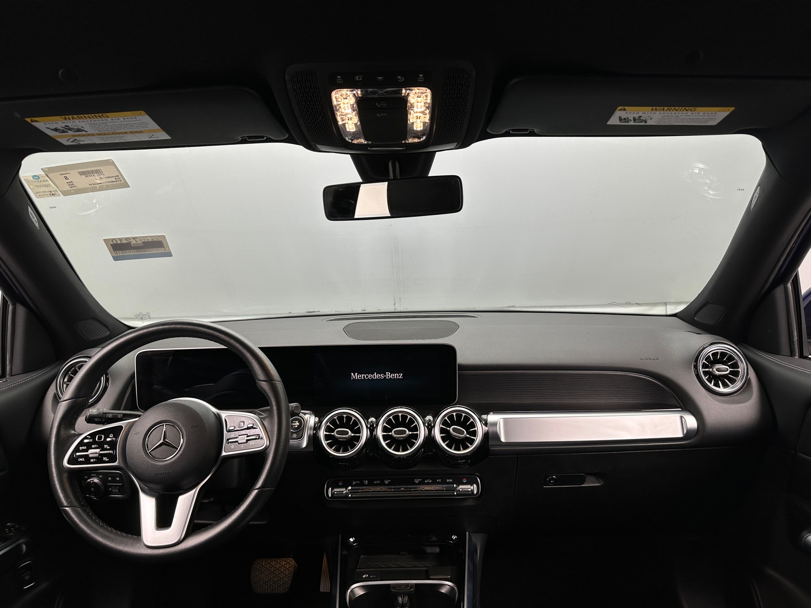 Thumbnail: 2020 Mercedes-Benz GLB - 2