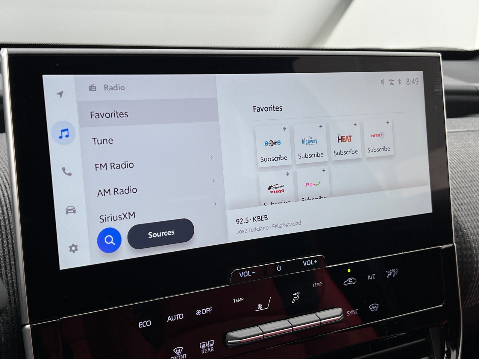 Thumbnail: 2025 Toyota bZ4X - 3