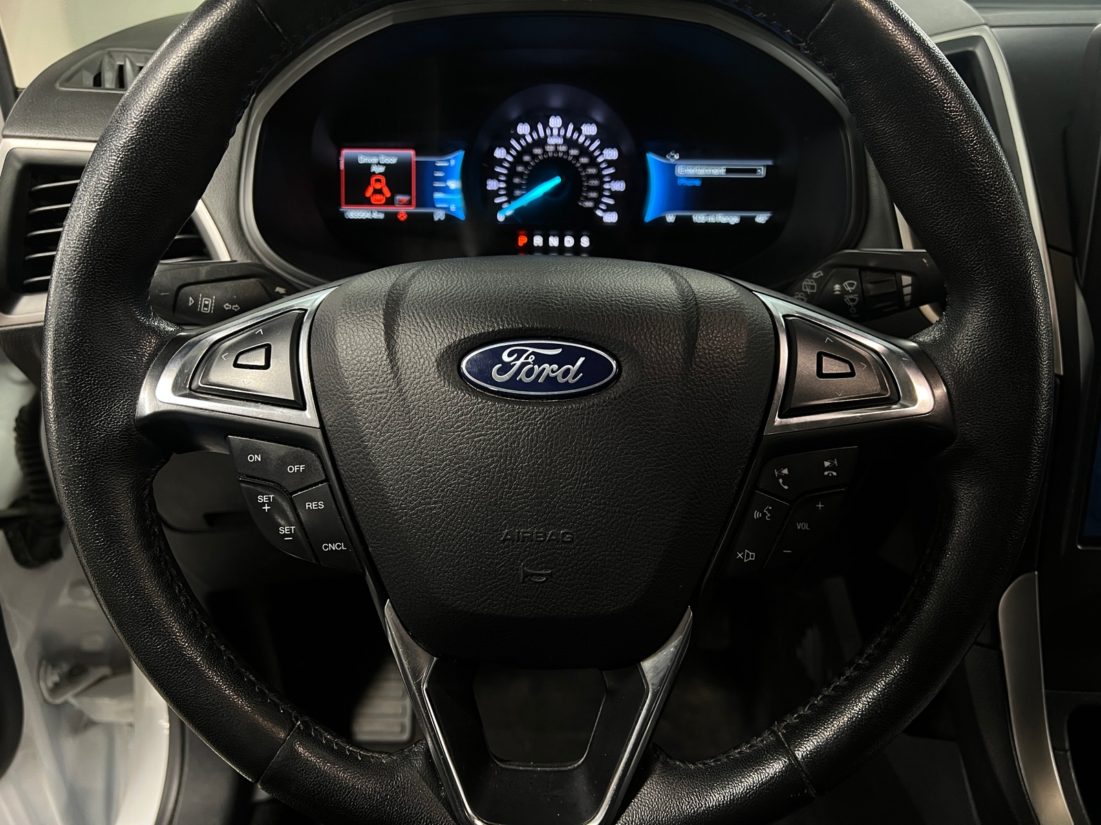 Thumbnail: 2022 Ford Edge - 4