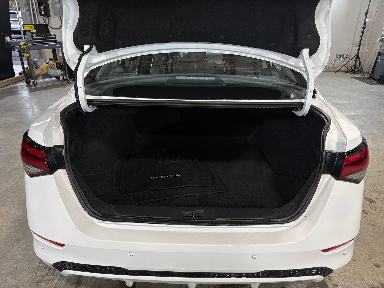 Thumbnail: 2025 Nissan Sentra - 7