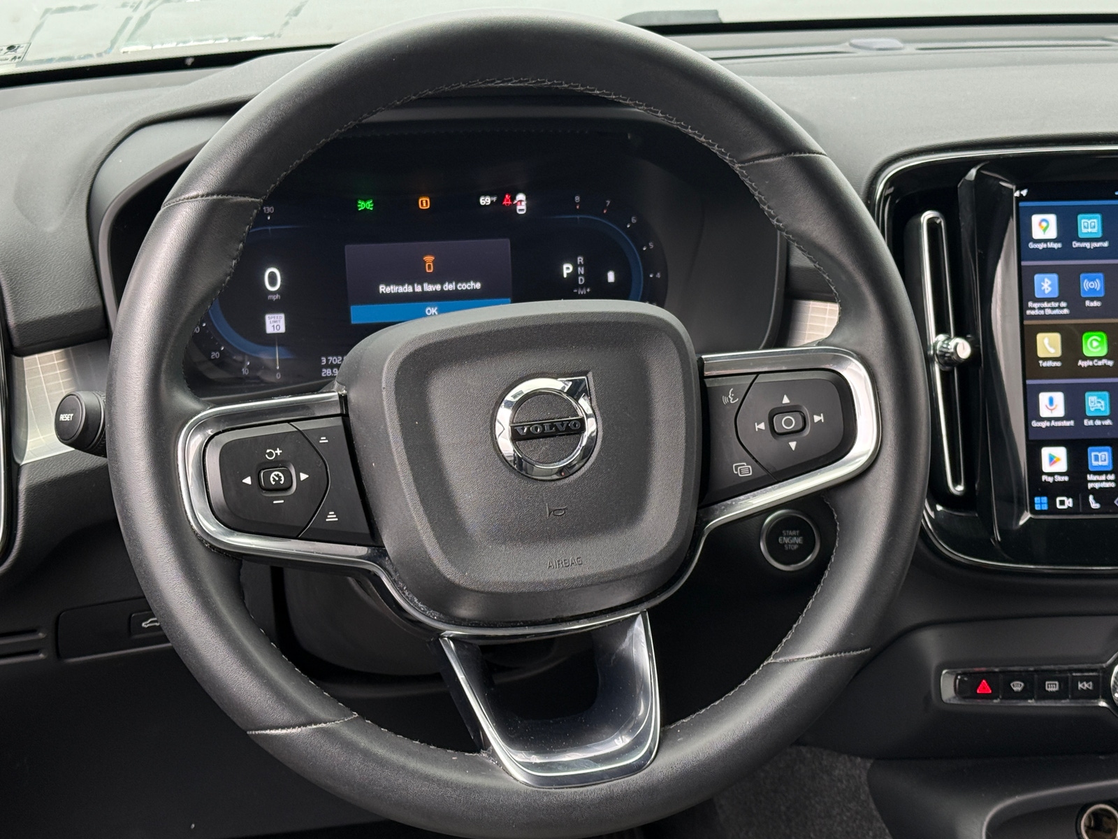 Thumbnail: 2024 Volvo XC40 - 5