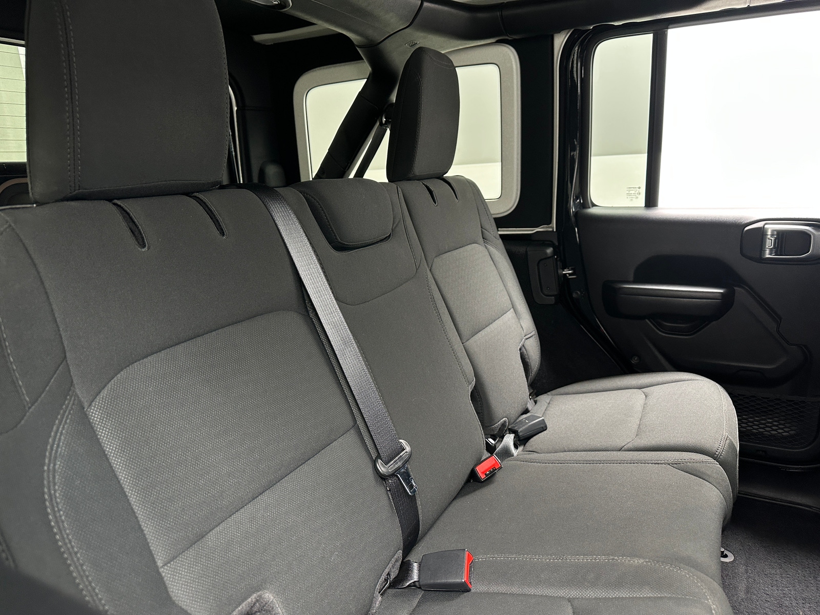 Thumbnail: 2021 Jeep Wrangler - 6