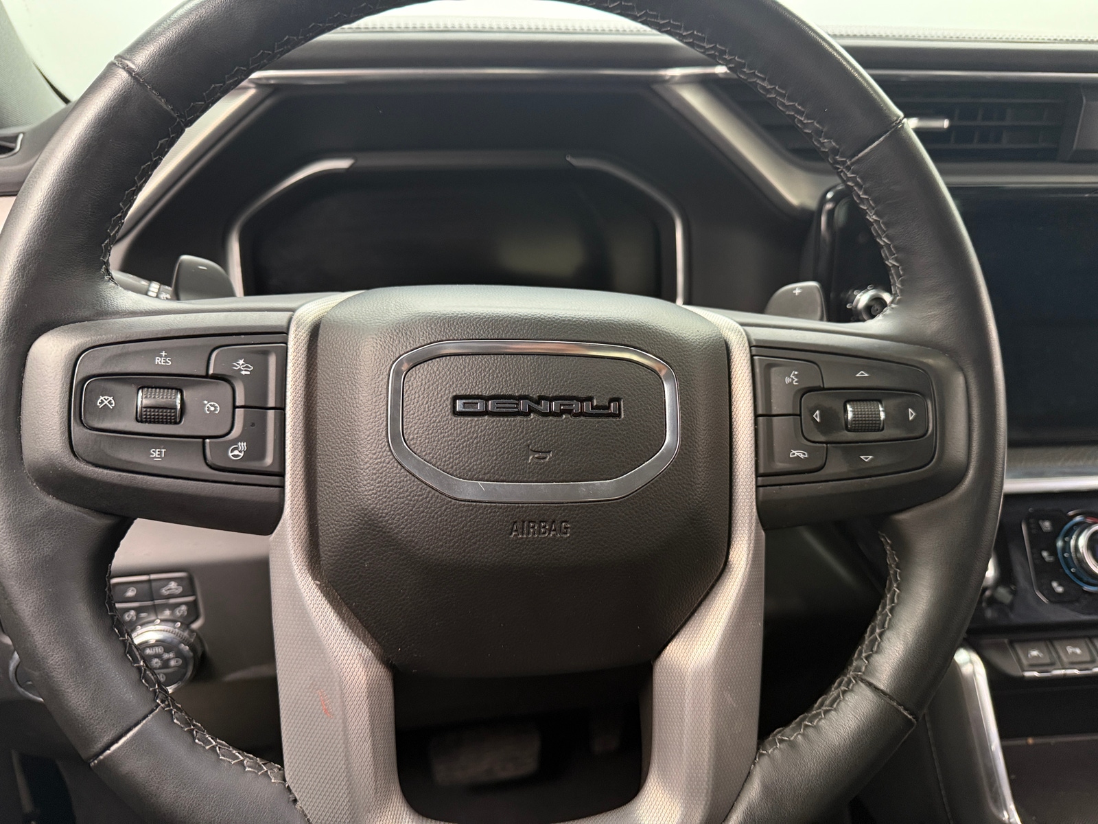 Thumbnail: 2023 GMC Sierra 1500 - 4