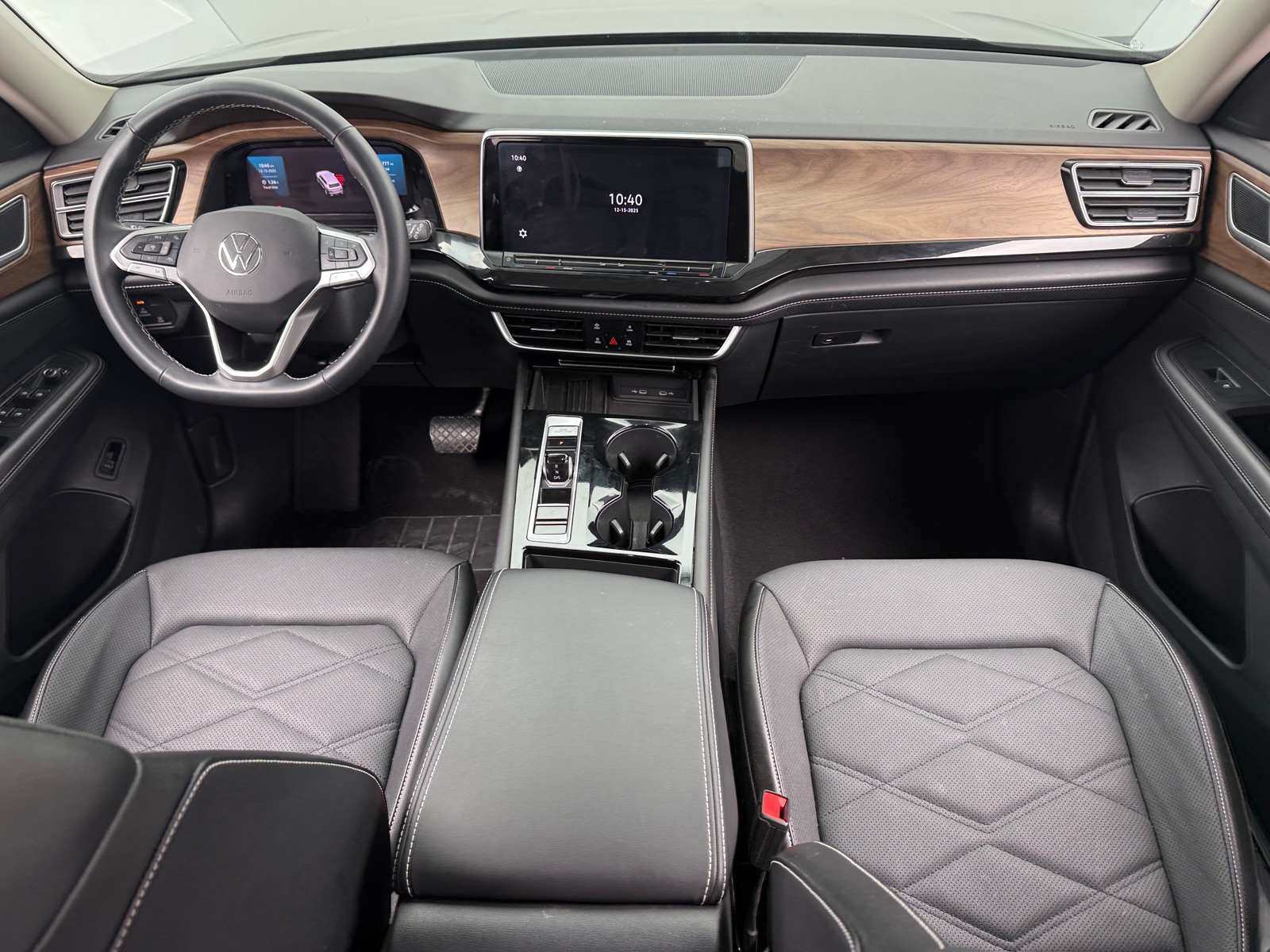 Thumbnail: 2025 Volkswagen Atlas - 2