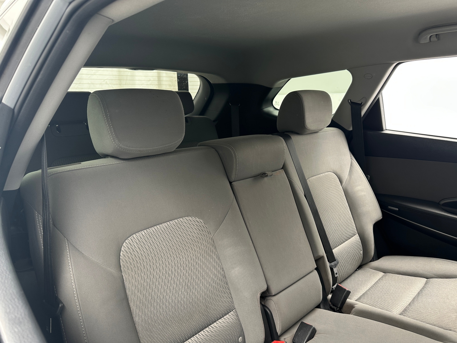 Thumbnail: 2017 Hyundai Santa Fe - 6