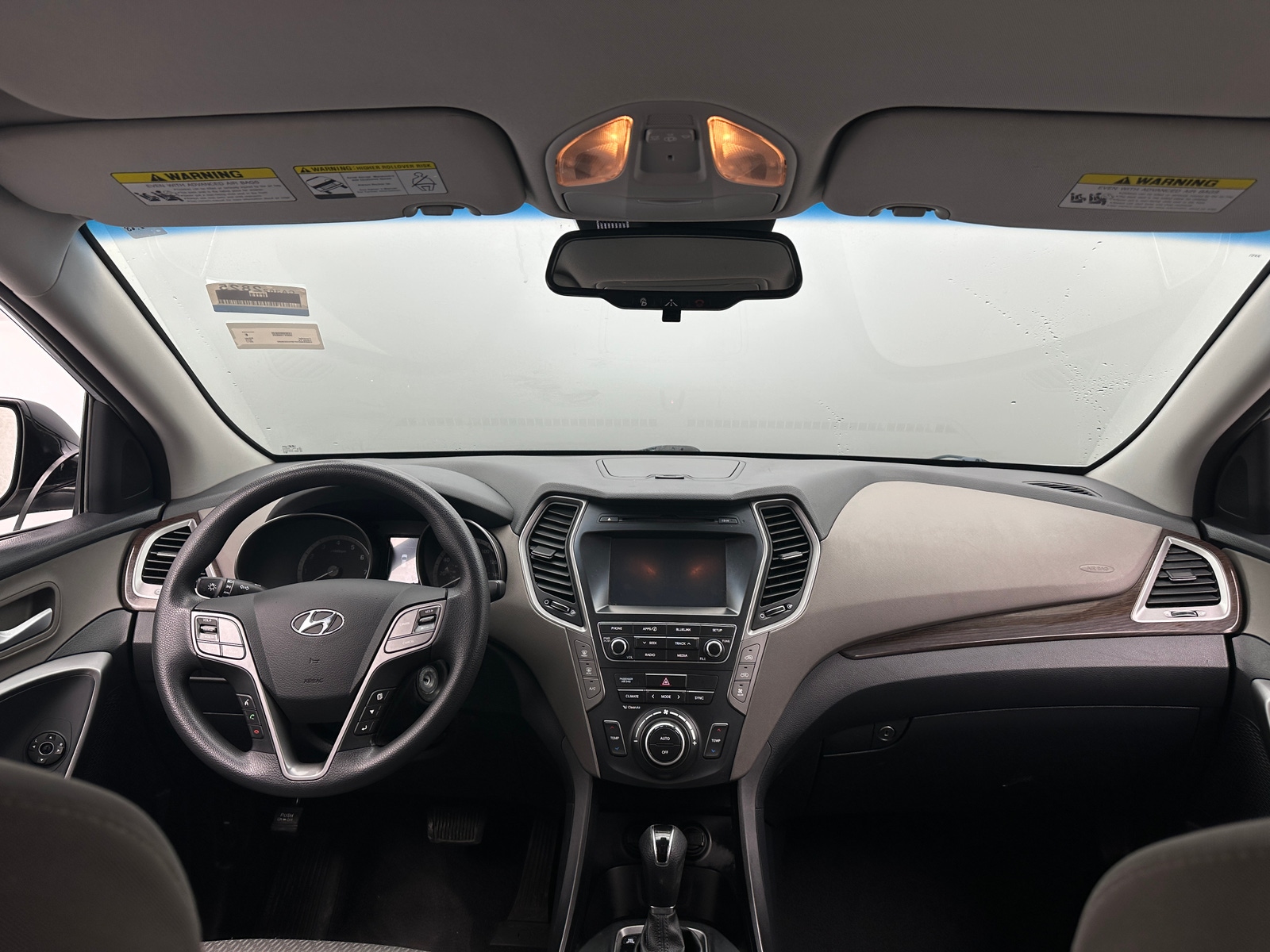 Thumbnail: 2017 Hyundai Santa Fe - 3