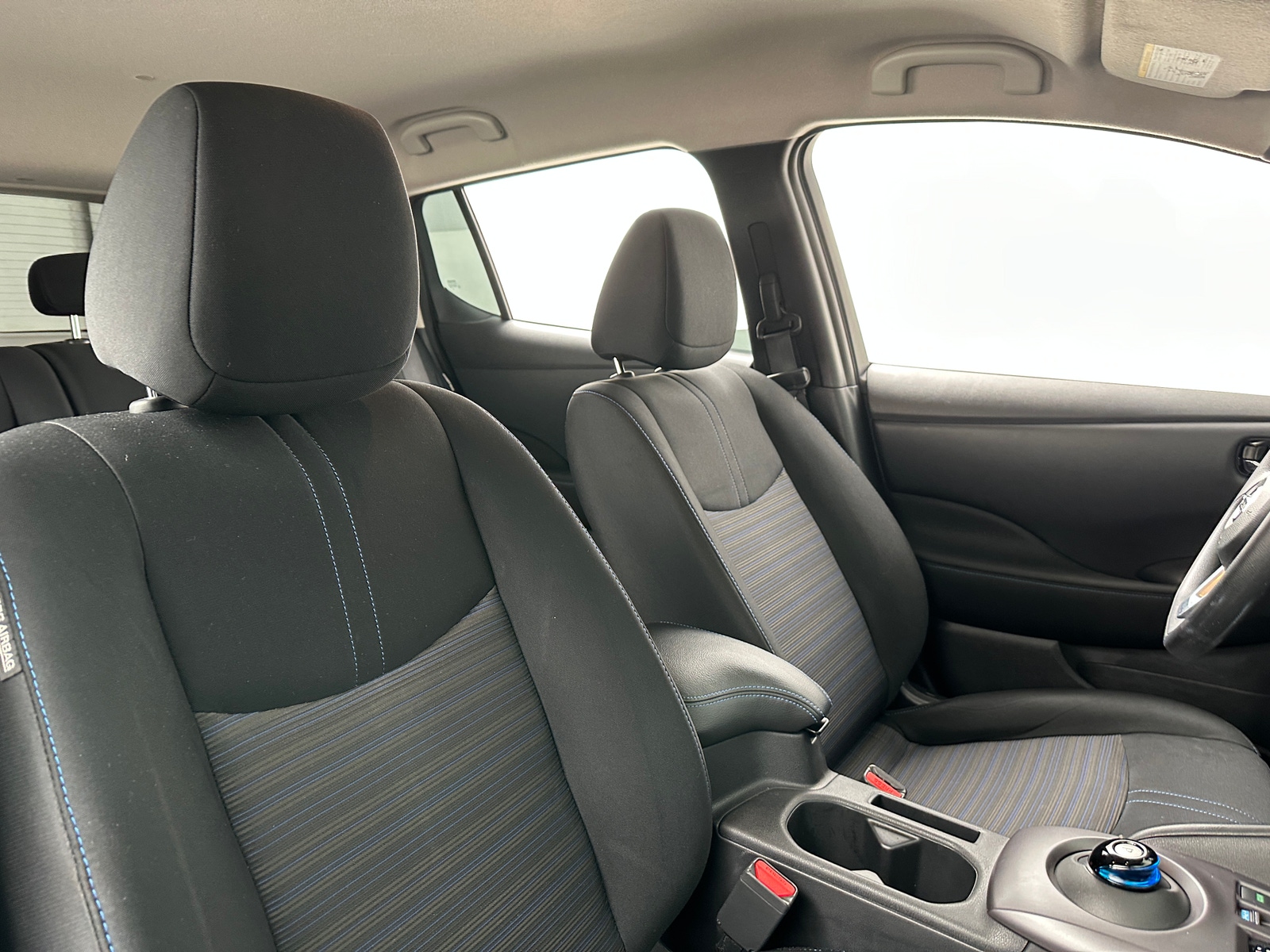 Thumbnail: 2022 Nissan Leaf - 2