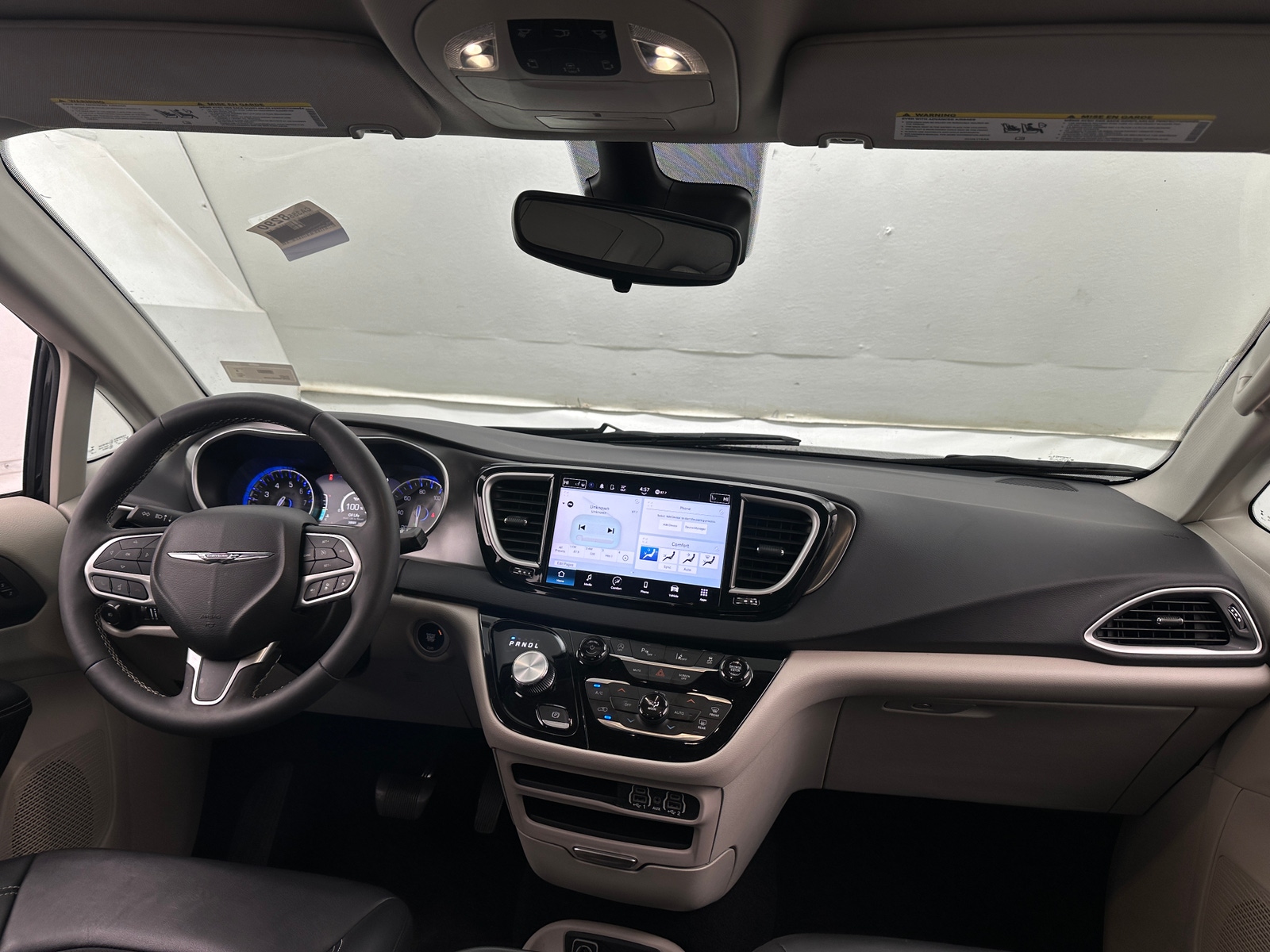 Thumbnail: 2024 Chrysler Pacifica - 2