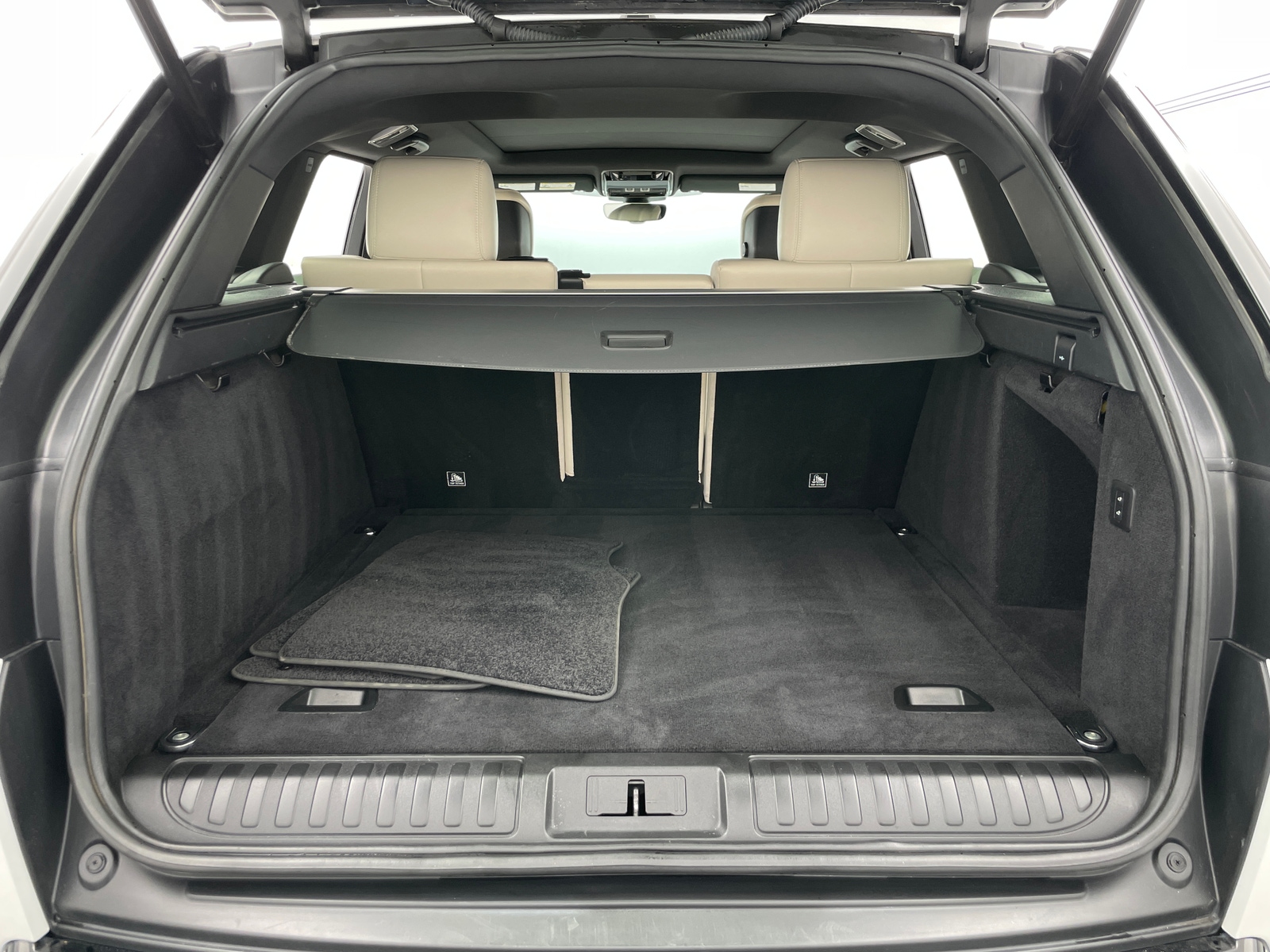 Thumbnail: 2018 Land Rover Range Rover Sport - 6