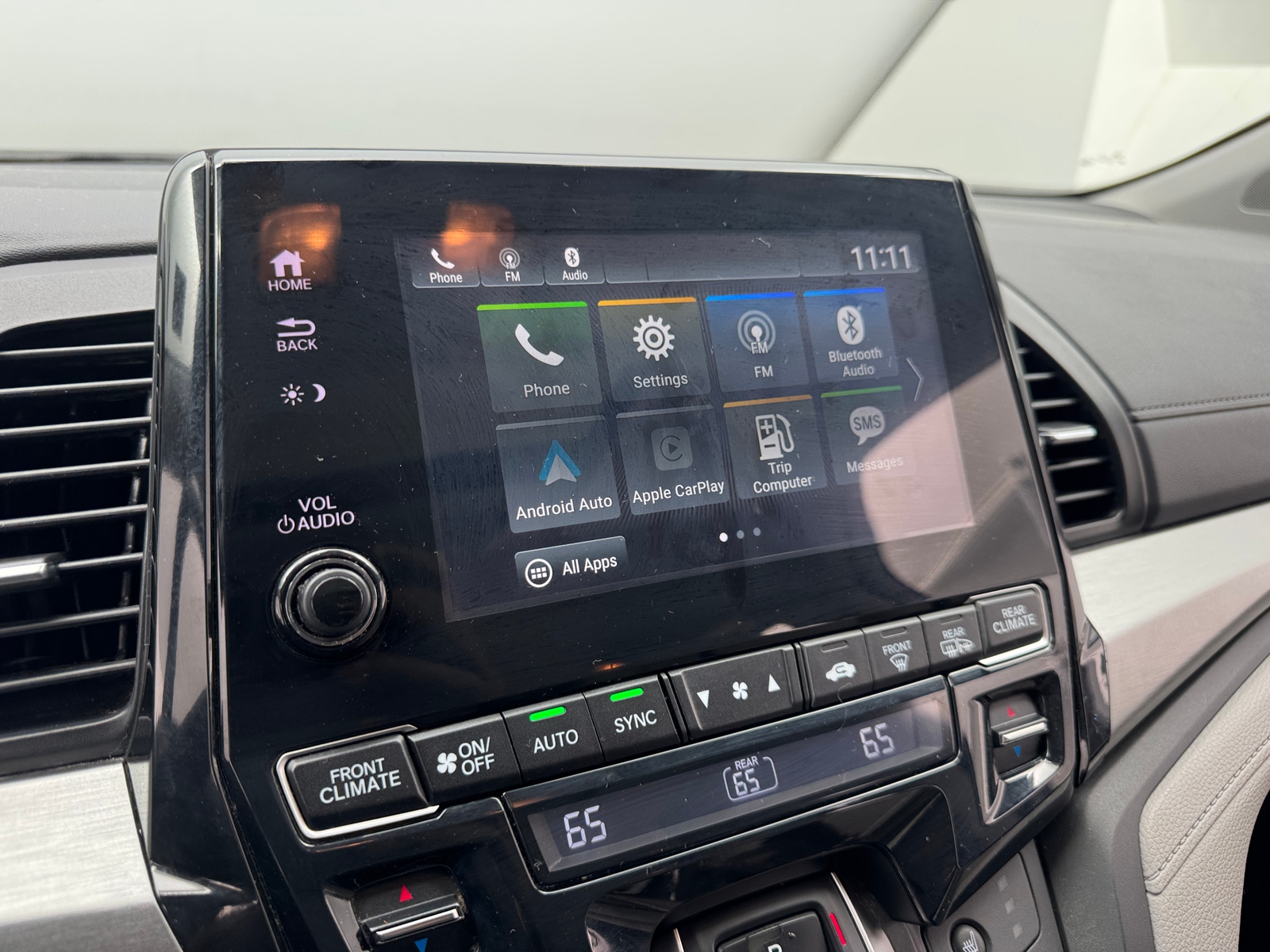 Thumbnail: 2022 Honda Odyssey - 3