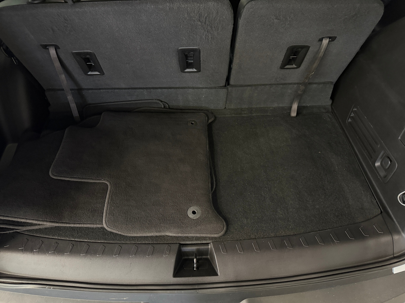 Thumbnail: 2018 Chevrolet Traverse - 7