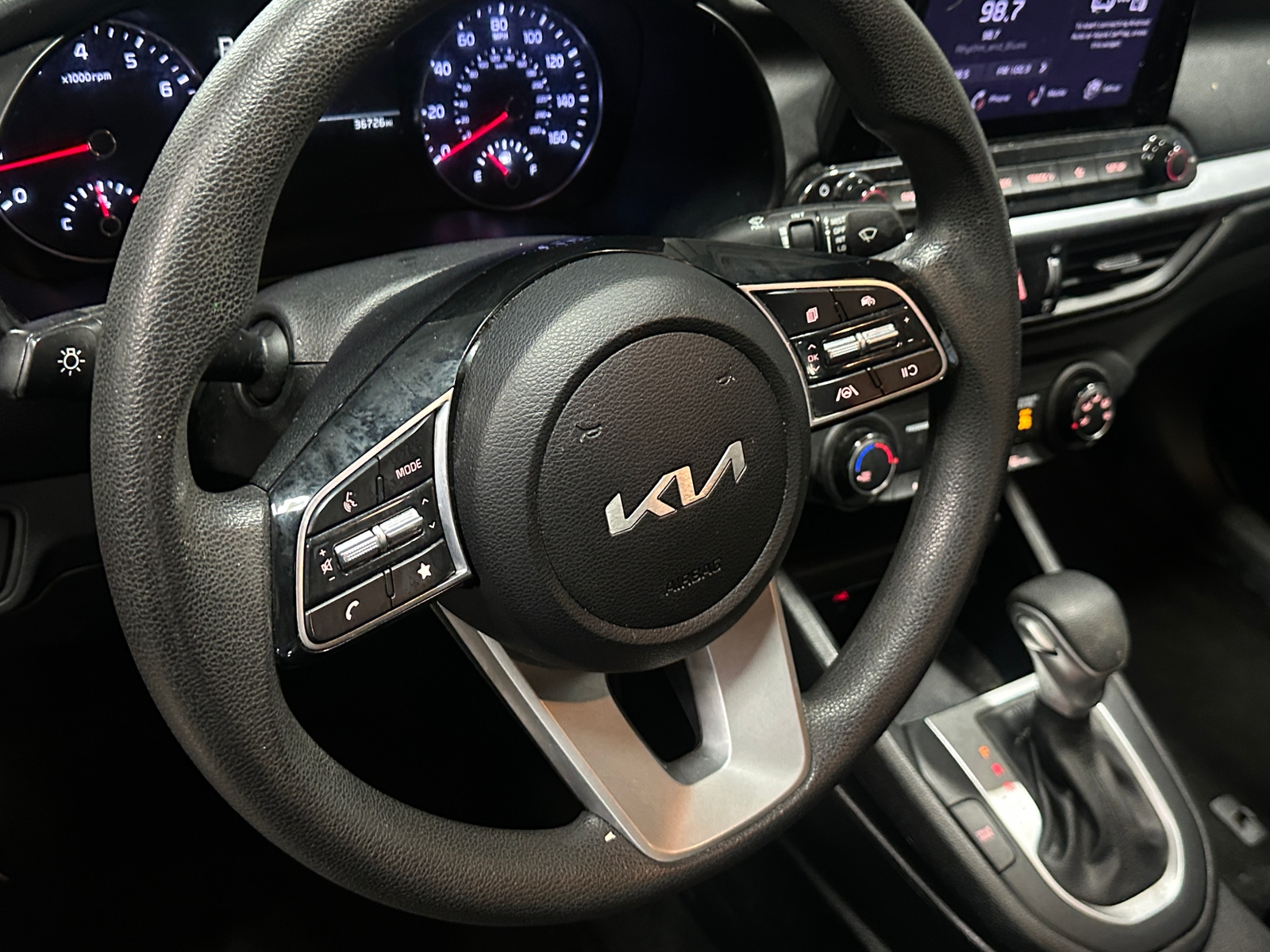 Thumbnail: 2023 Kia Forte - 5