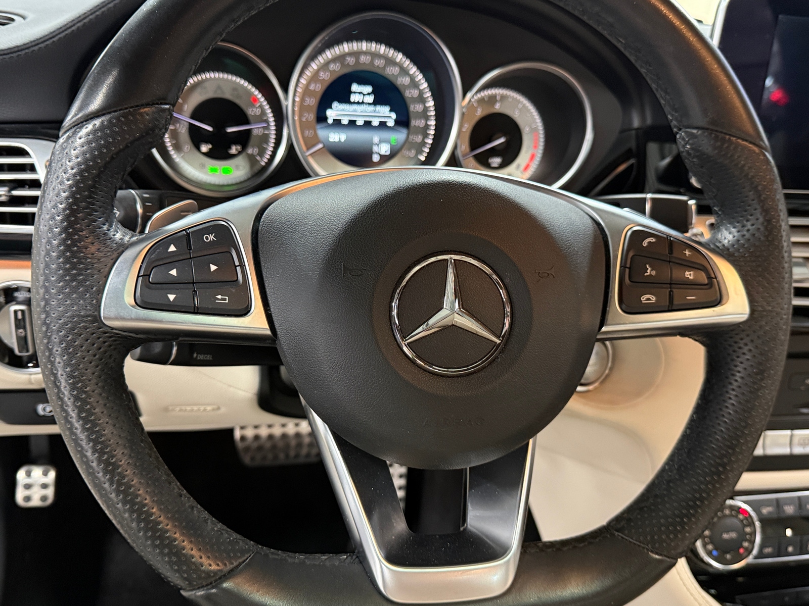 Thumbnail: 2018 Mercedes-Benz CLS - 4