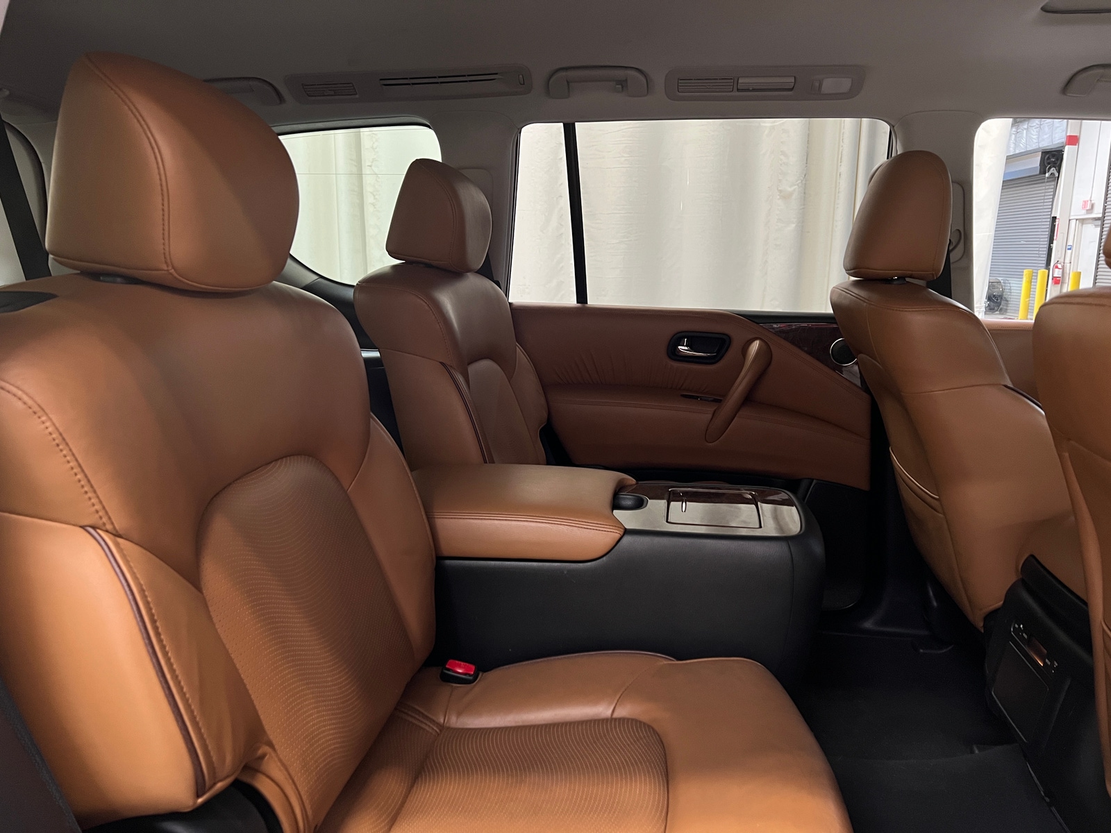 Thumbnail: 2017 INFINITI QX80 - 5