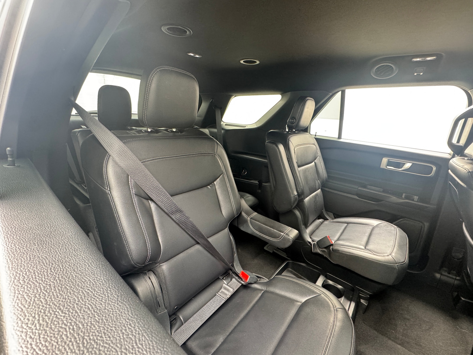 Thumbnail: 2020 Ford Explorer - 6