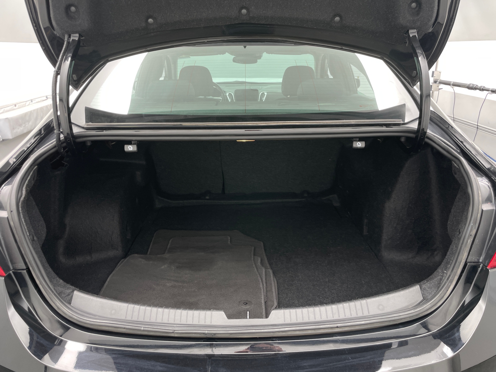 Thumbnail: 2024 Chevrolet Malibu - 7